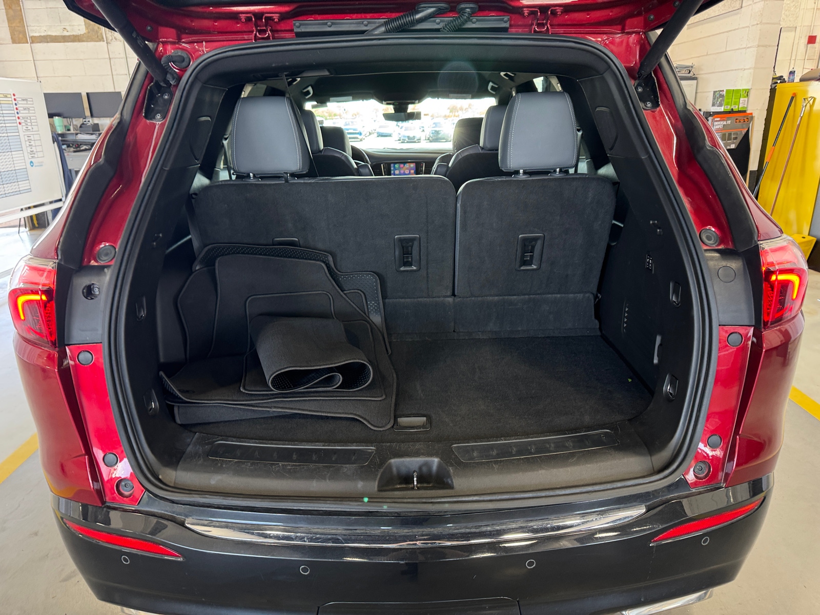 Thumbnail: 2024 Buick Enclave - 6