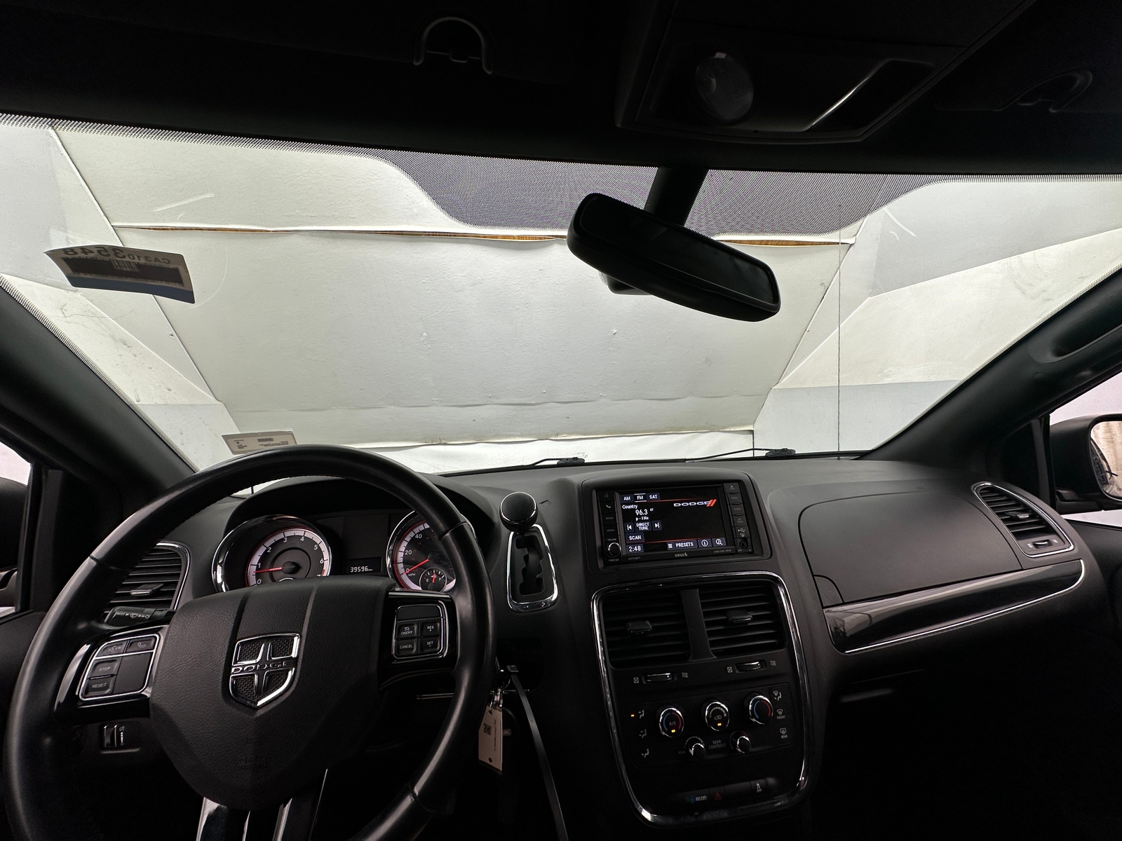 Thumbnail: 2020 Dodge Grand Caravan - 3