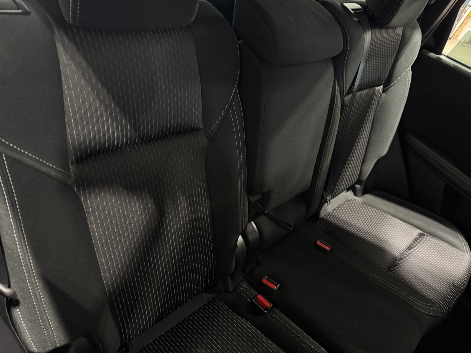 Thumbnail: 2022 Mitsubishi Outlander - 6