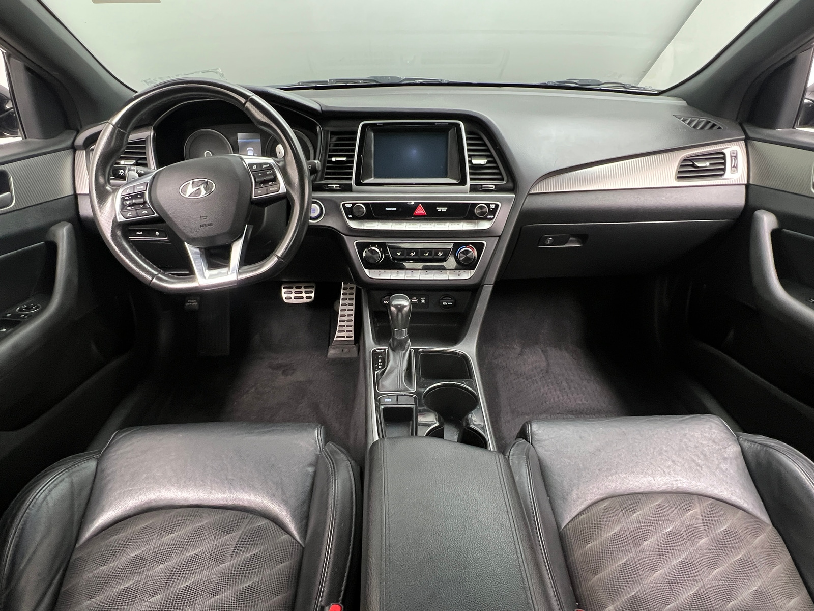 Thumbnail: 2018 Hyundai Sonata - 3