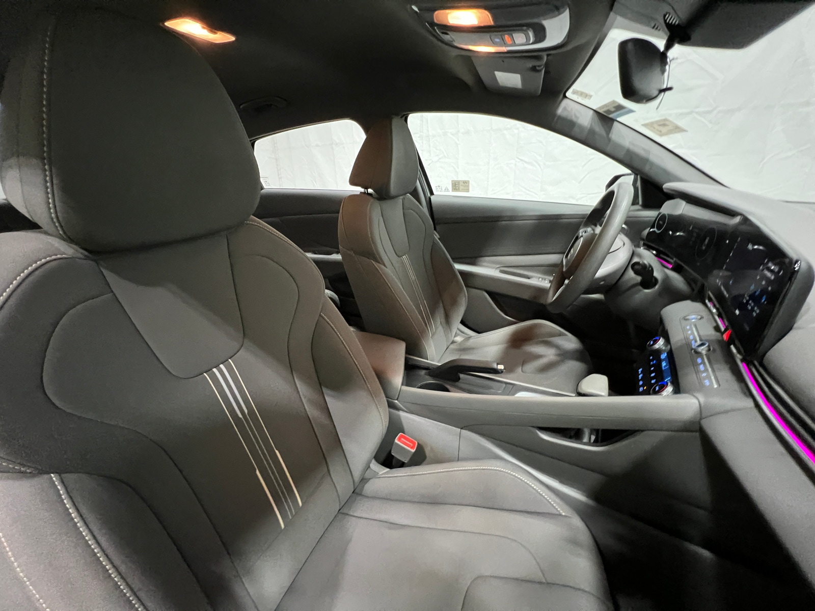 Thumbnail: 2024 Hyundai Elantra - 2