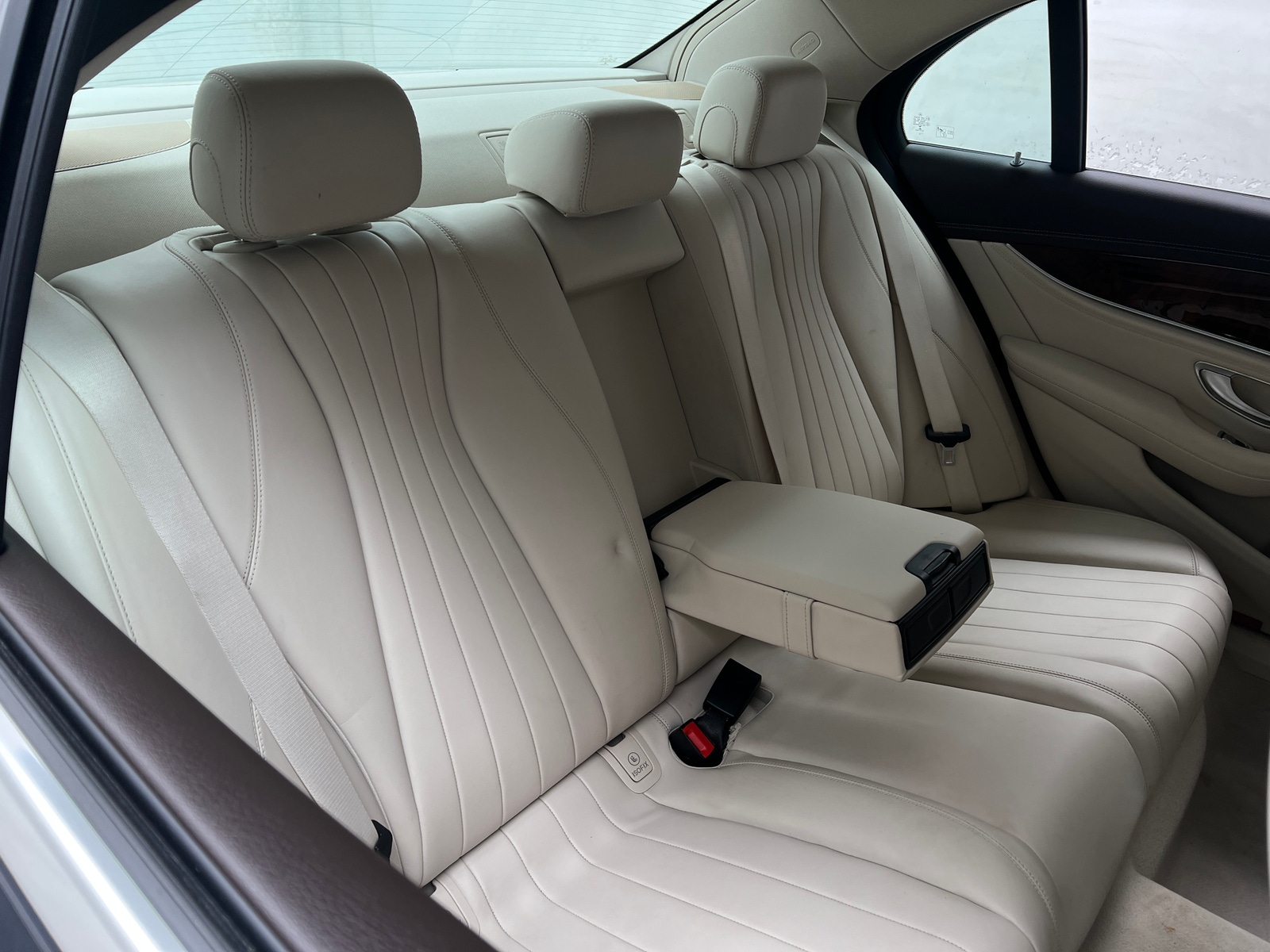 Thumbnail: 2017 Mercedes-Benz E-Class - 5