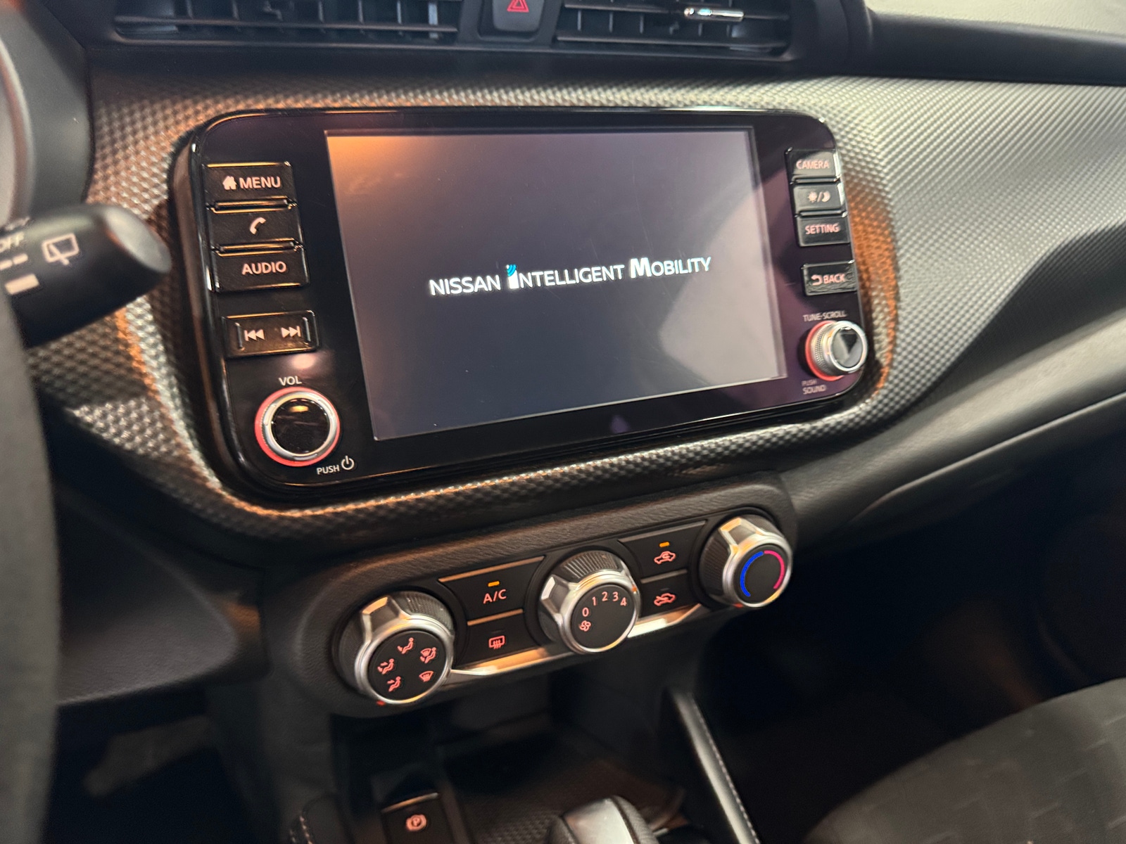 Thumbnail: 2024 Nissan Kicks - 4