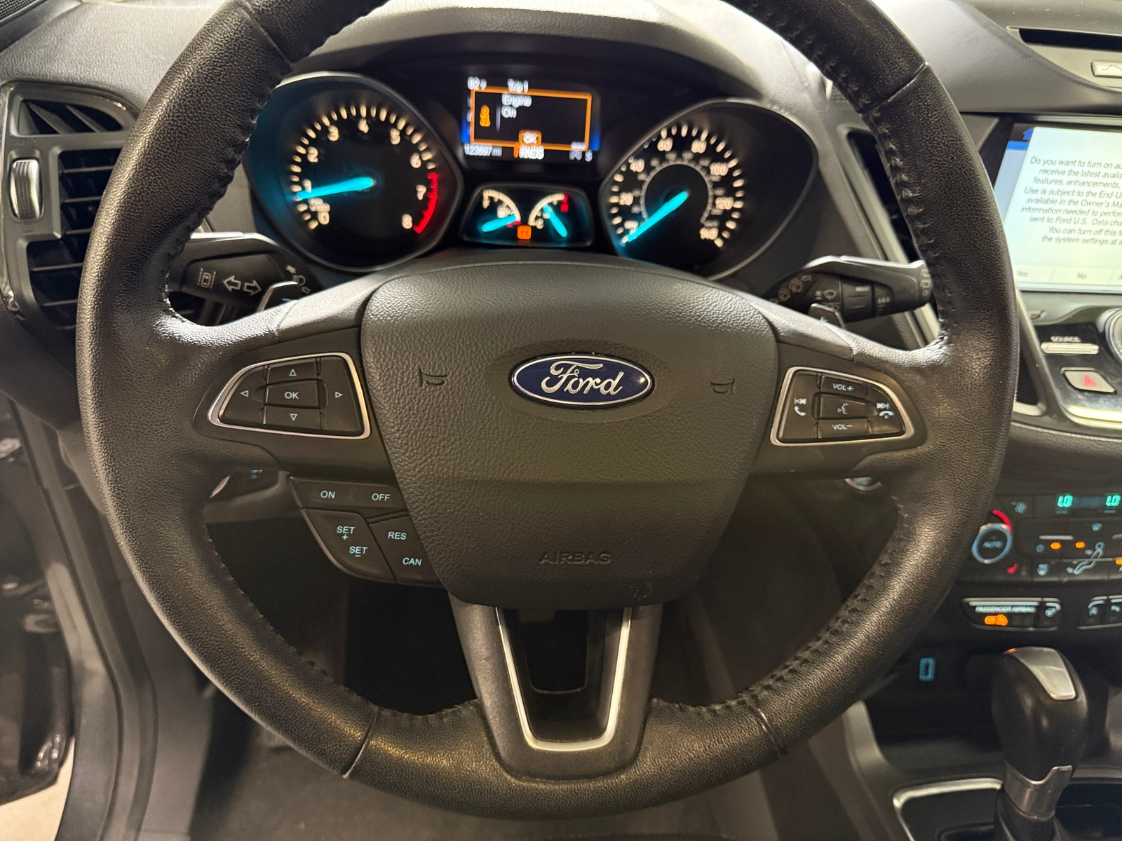 Thumbnail: 2017 Ford Escape - 4