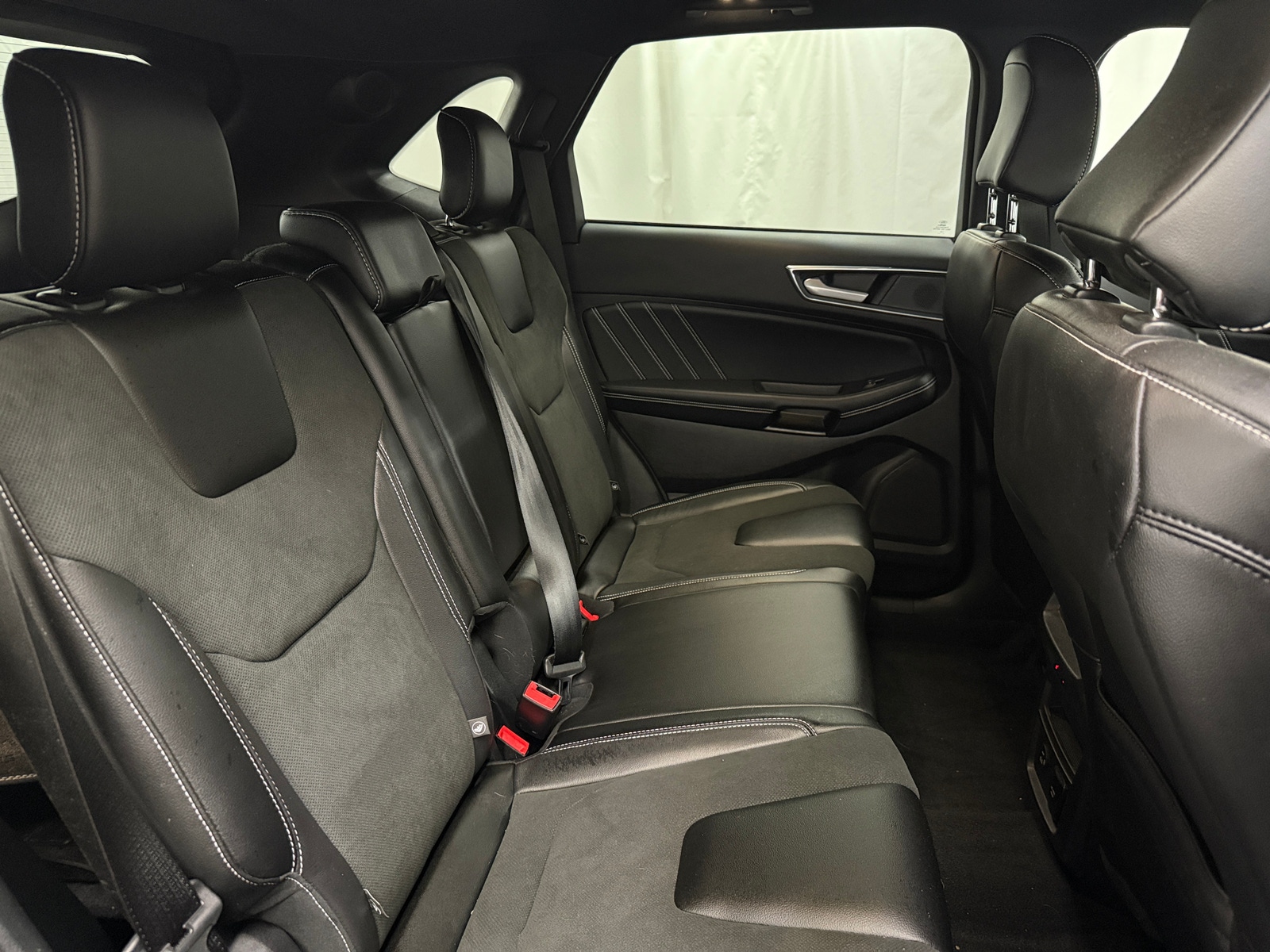 Thumbnail: 2021 Ford Edge - 5