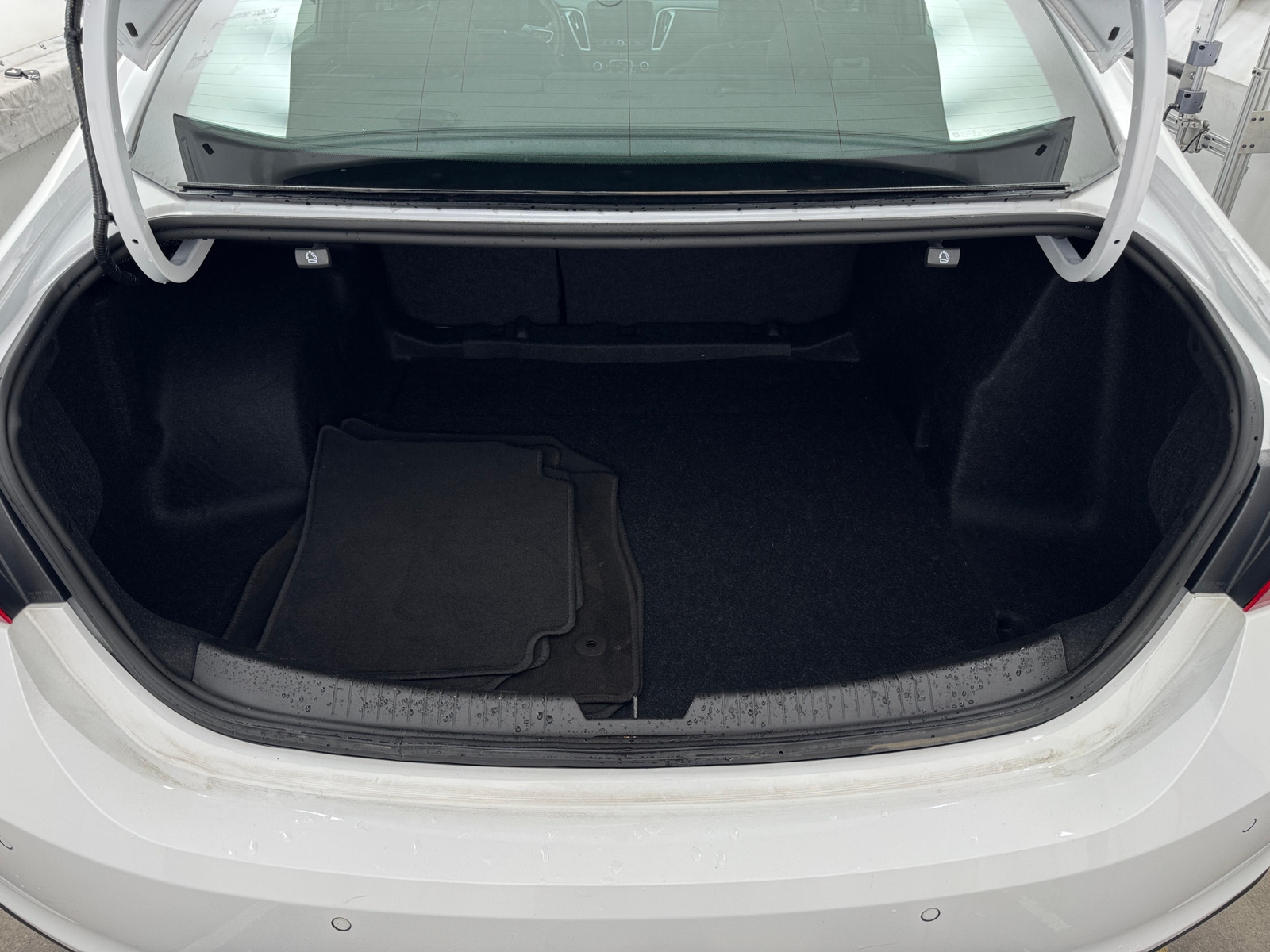 Thumbnail: 2024 Chevrolet Malibu - 7