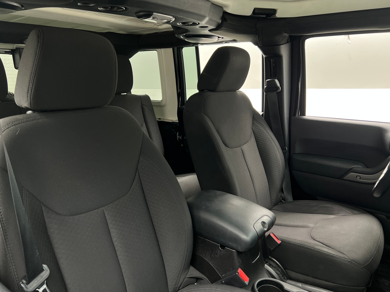 Thumbnail: 2014 Jeep Wrangler - 2