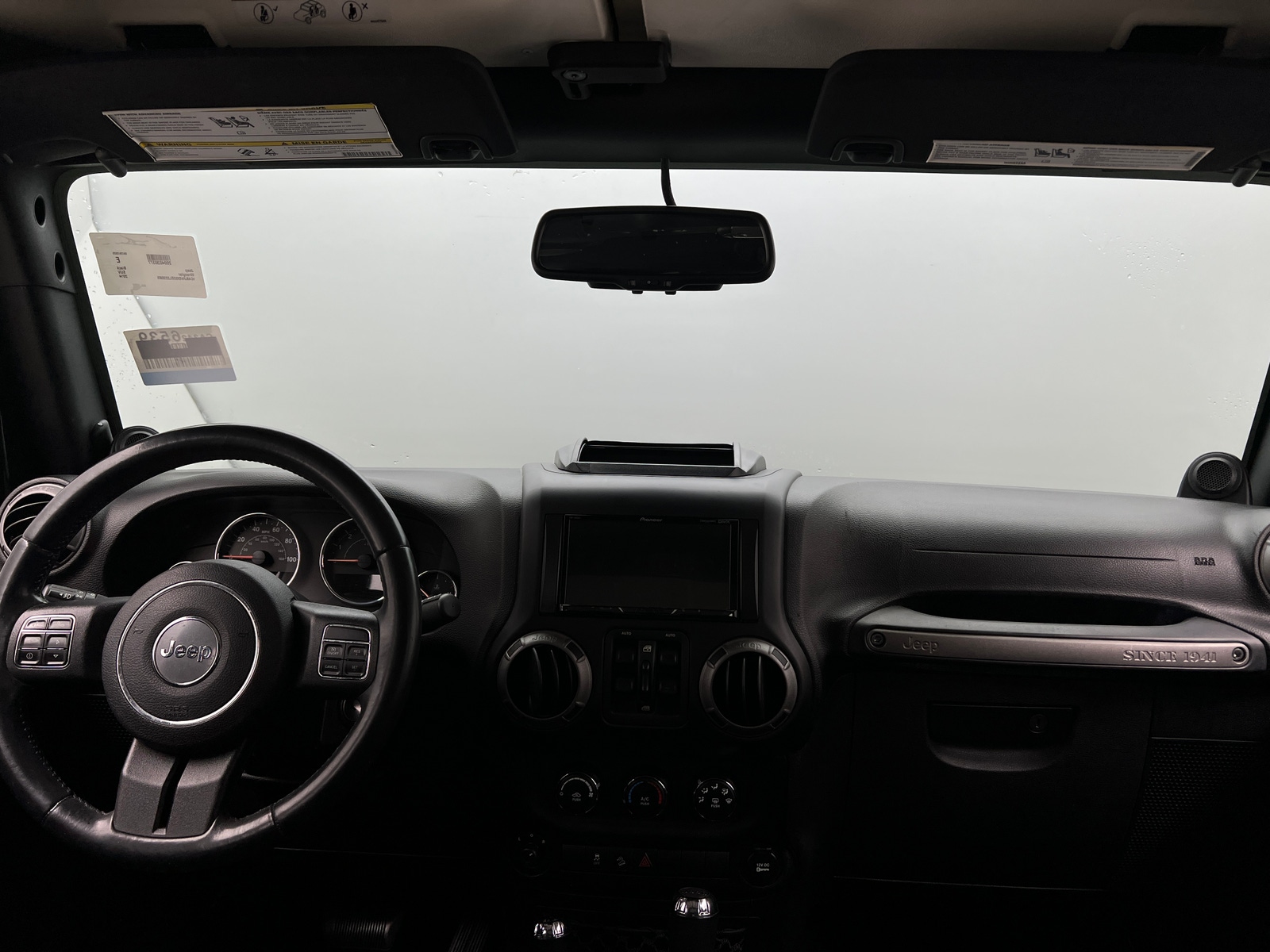 Thumbnail: 2014 Jeep Wrangler - 3