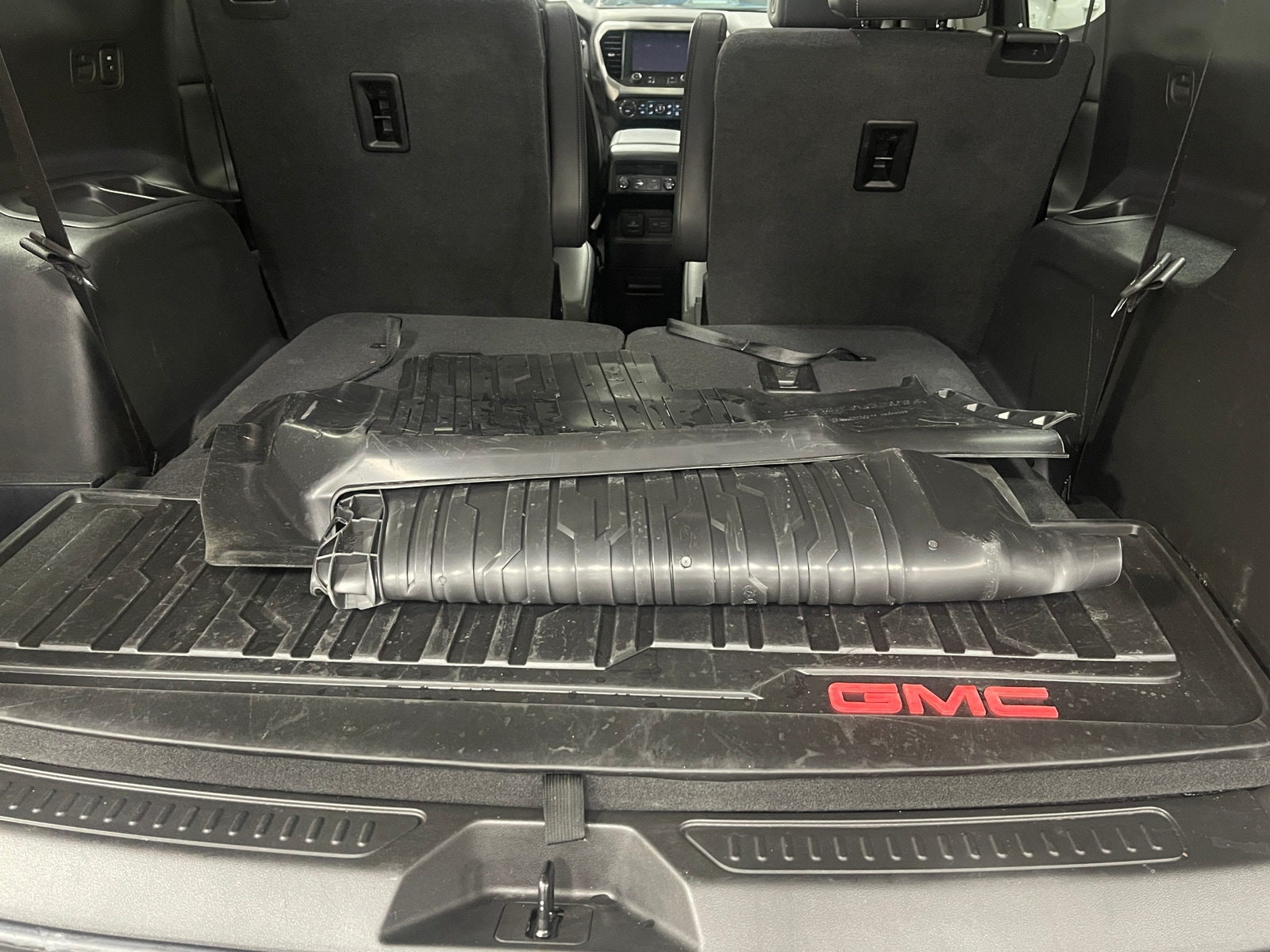 Thumbnail: 2023 GMC Acadia - 6