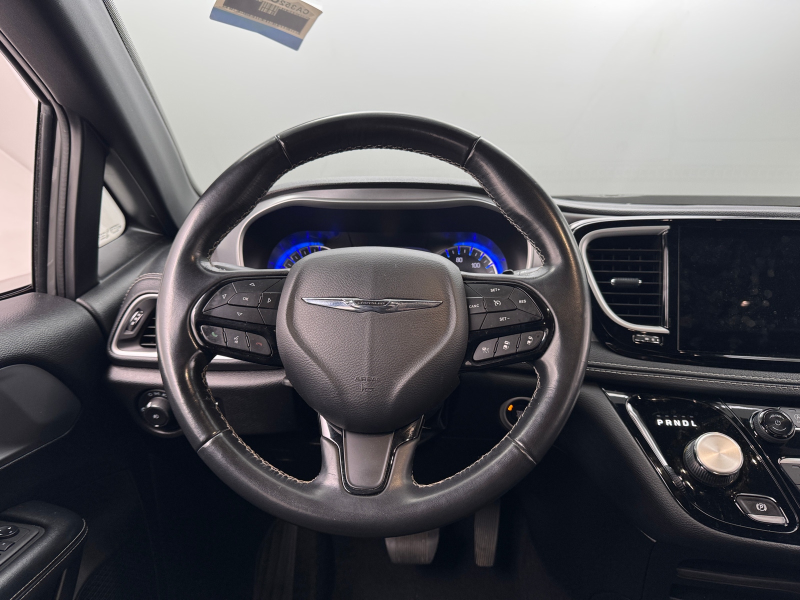 Thumbnail: 2021 Chrysler Pacifica - 5