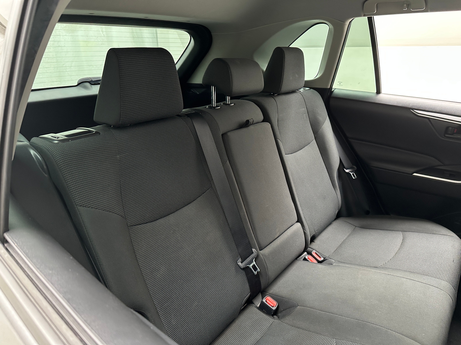 Thumbnail: 2021 Toyota RAV4 - 6
