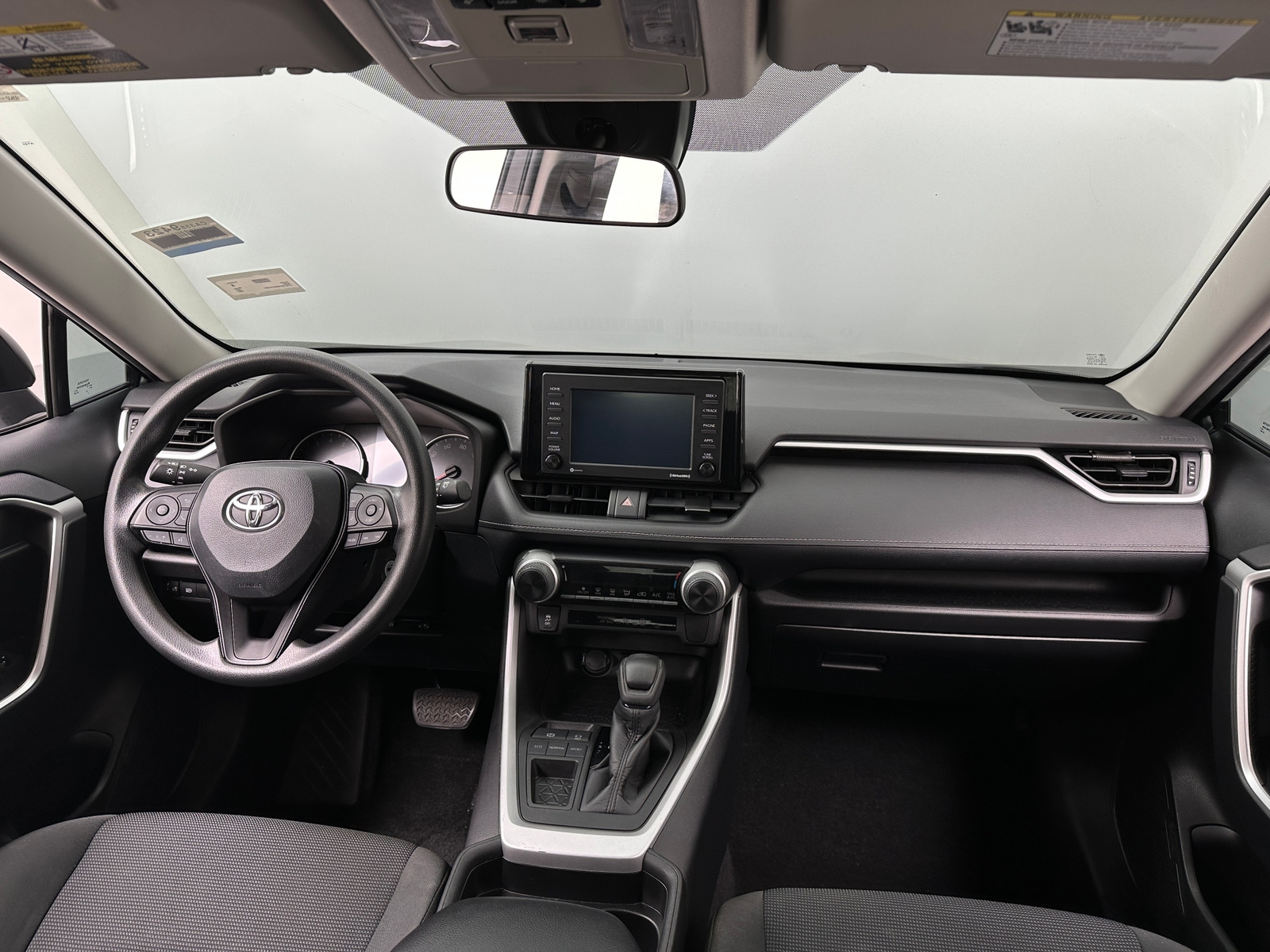 Thumbnail: 2021 Toyota RAV4 - 3