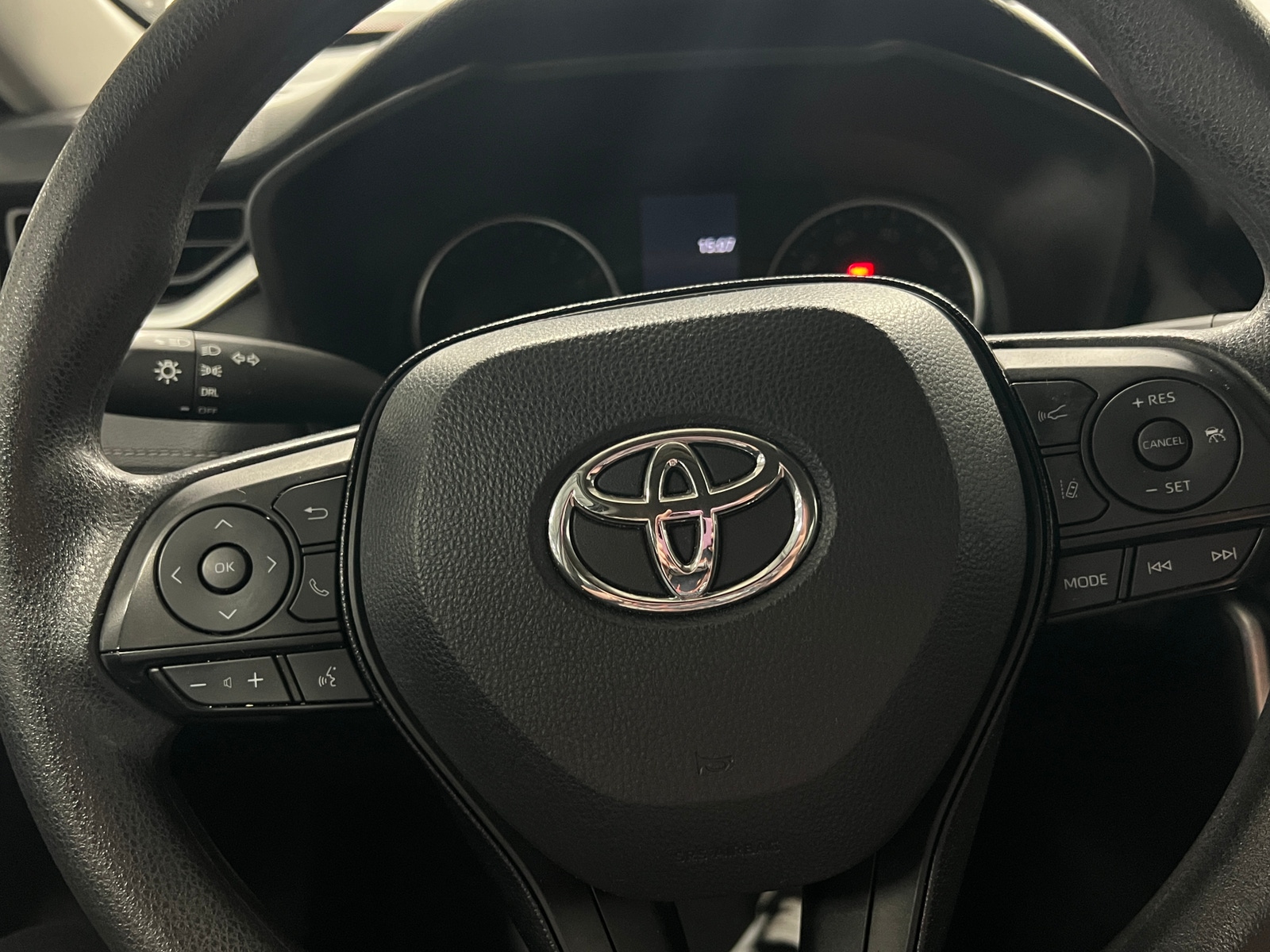 Thumbnail: 2021 Toyota RAV4 - 5