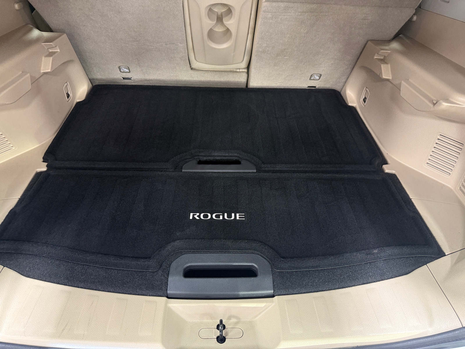 Thumbnail: 2018 Nissan Rogue - 7