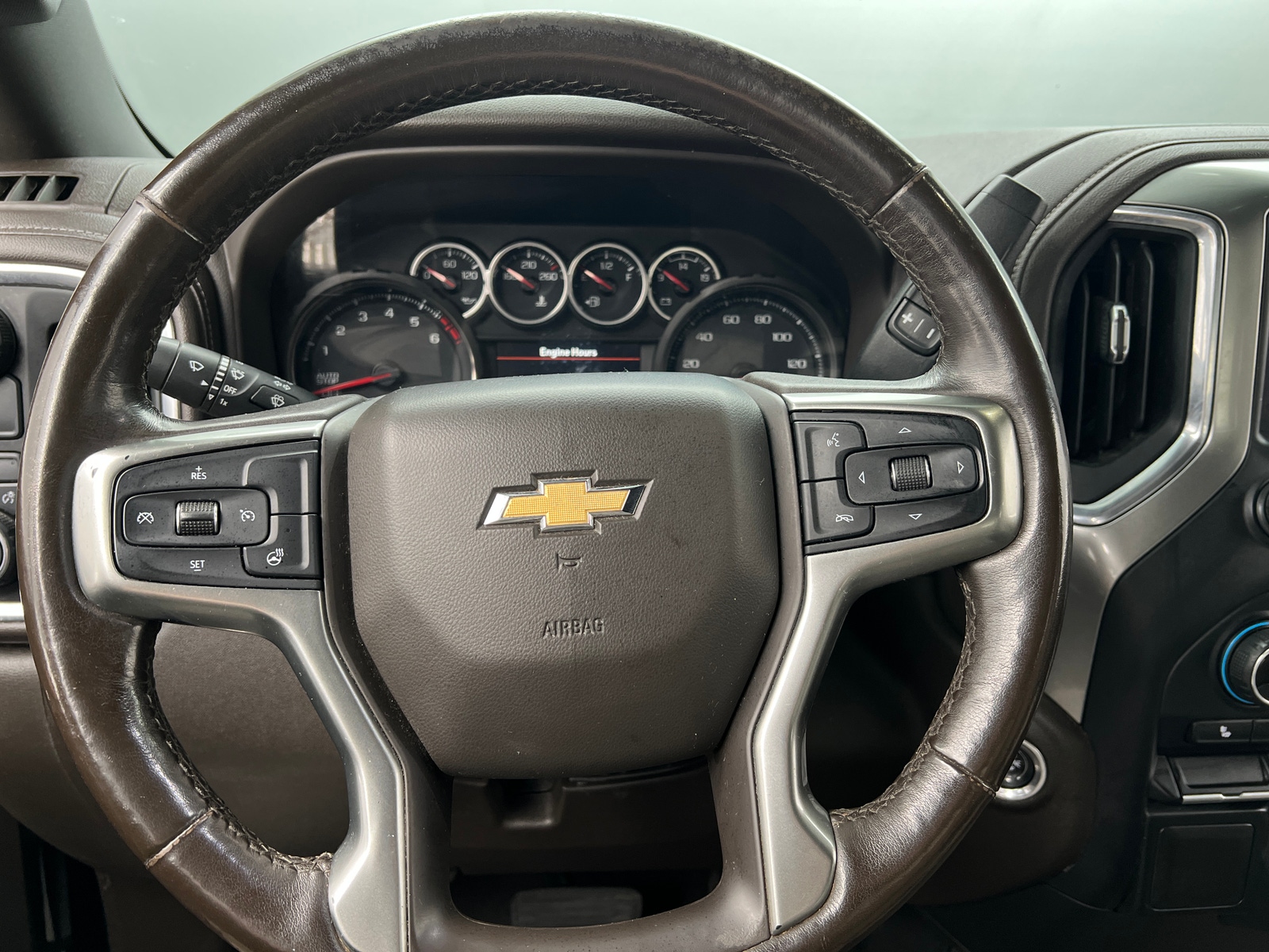 Thumbnail: 2021 Chevrolet Silverado 1500 - 5