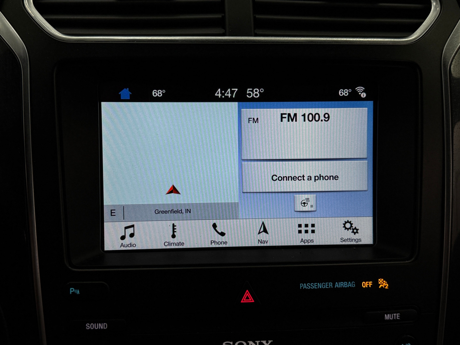 Thumbnail: 2019 Ford Explorer - 3