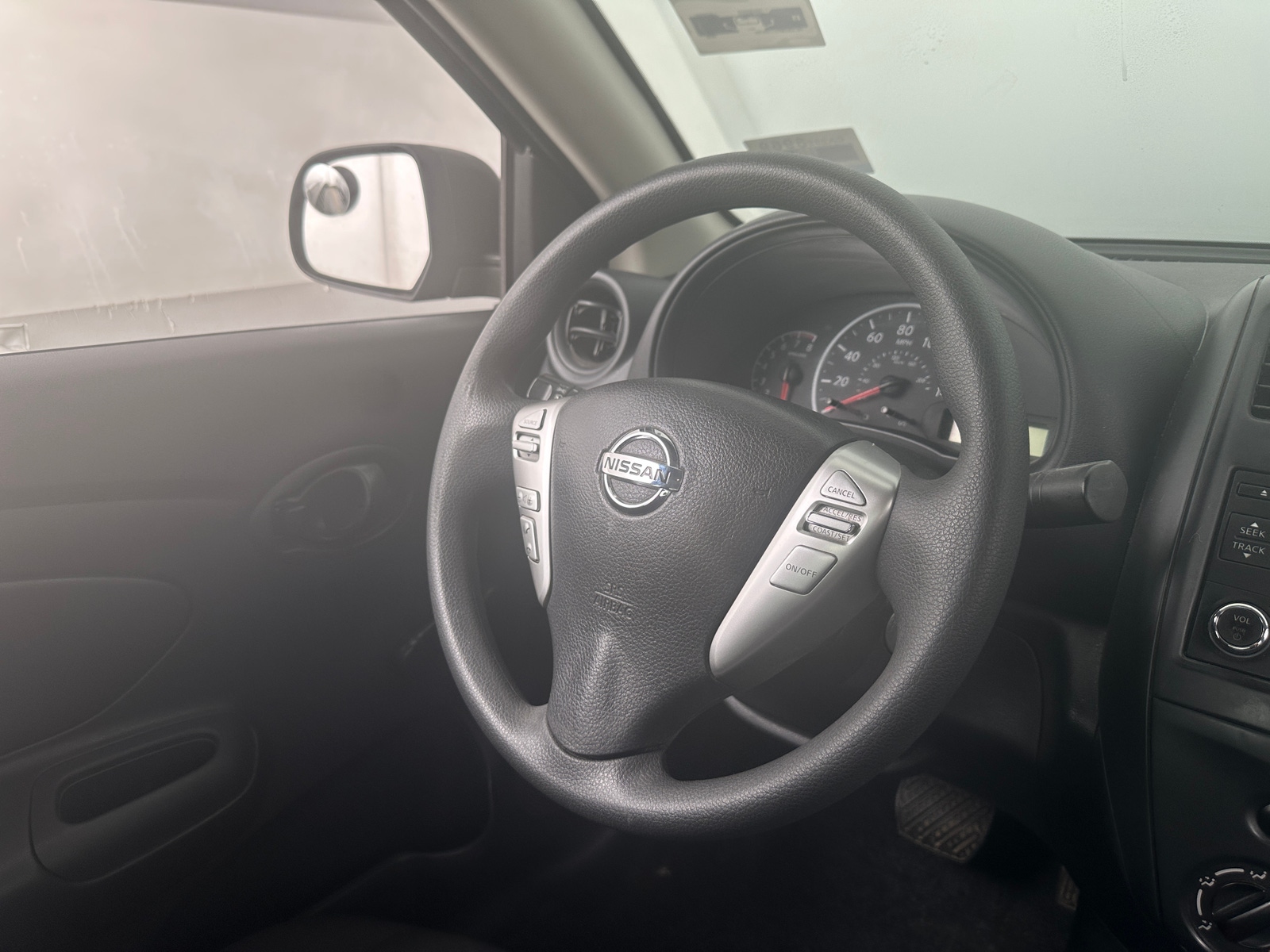 Thumbnail: 2015 Nissan Versa - 5