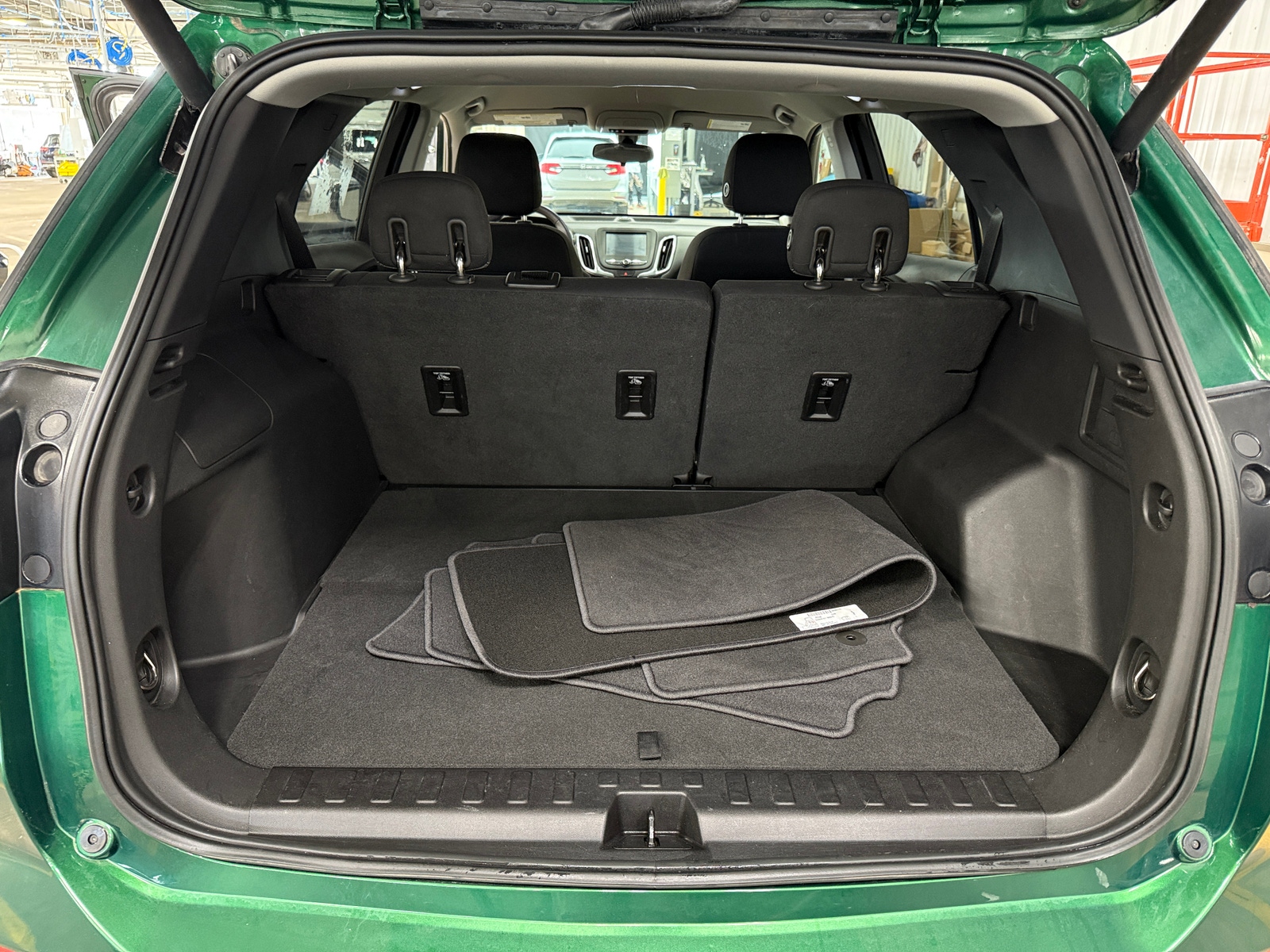 Thumbnail: 2018 Chevrolet Equinox - 7