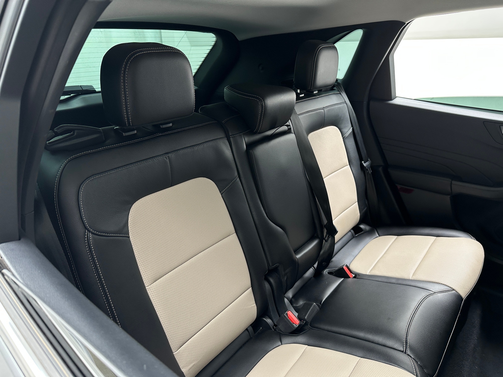 Thumbnail: 2021 Ford Escape - 5
