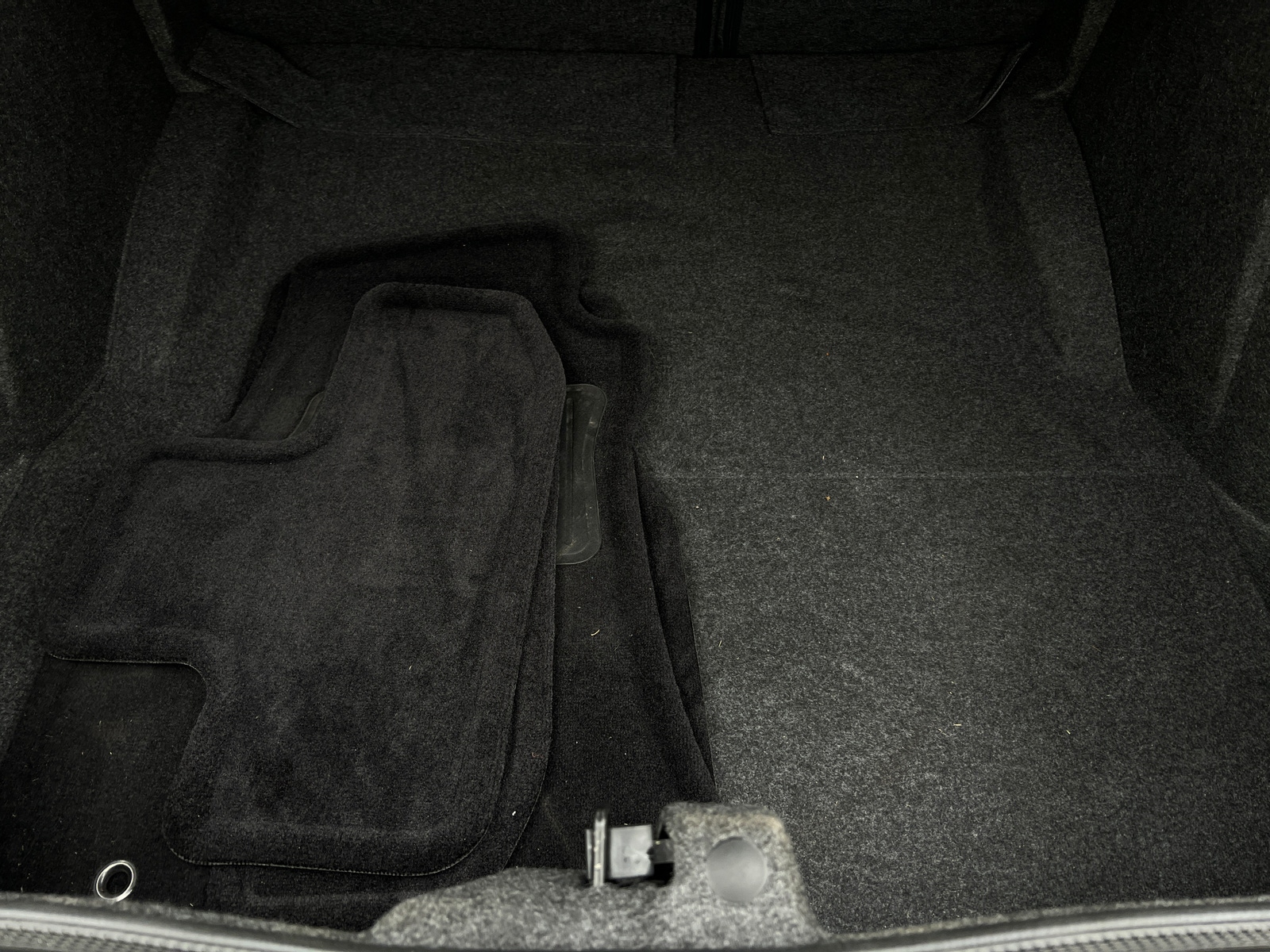 Thumbnail: 2016 Dodge Challenger - 4