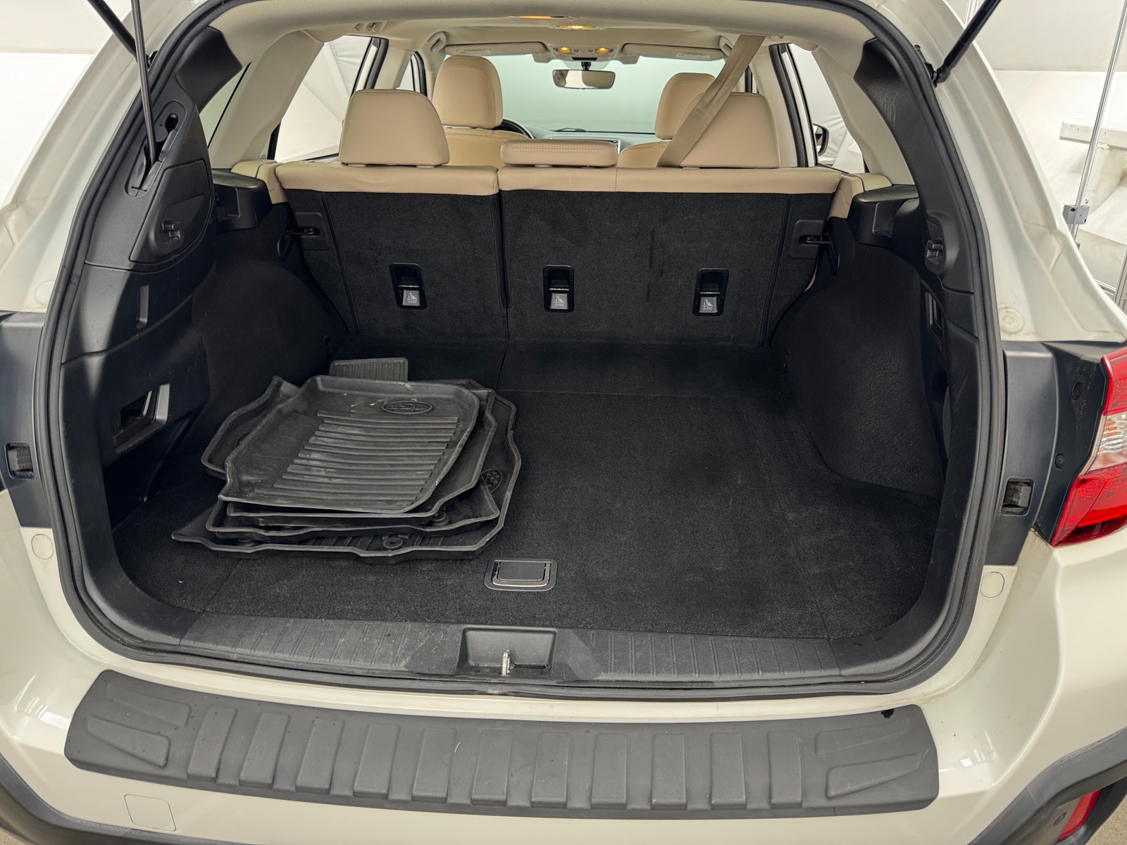Thumbnail: 2019 Subaru Outback - 6