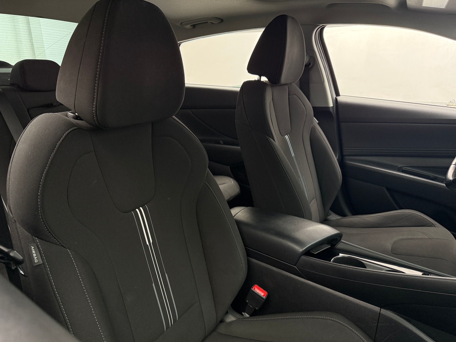 Thumbnail: 2021 Hyundai Elantra - 2