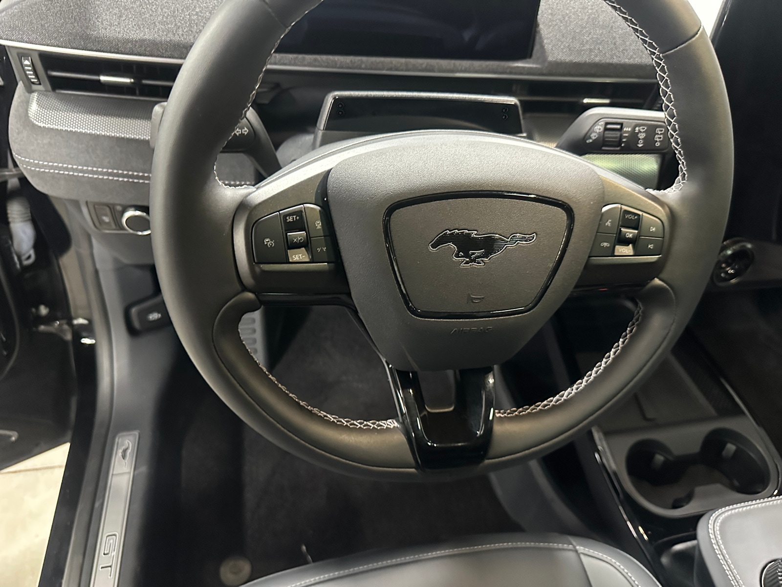 Thumbnail: 2023 Ford Mustang Mach-E - 4