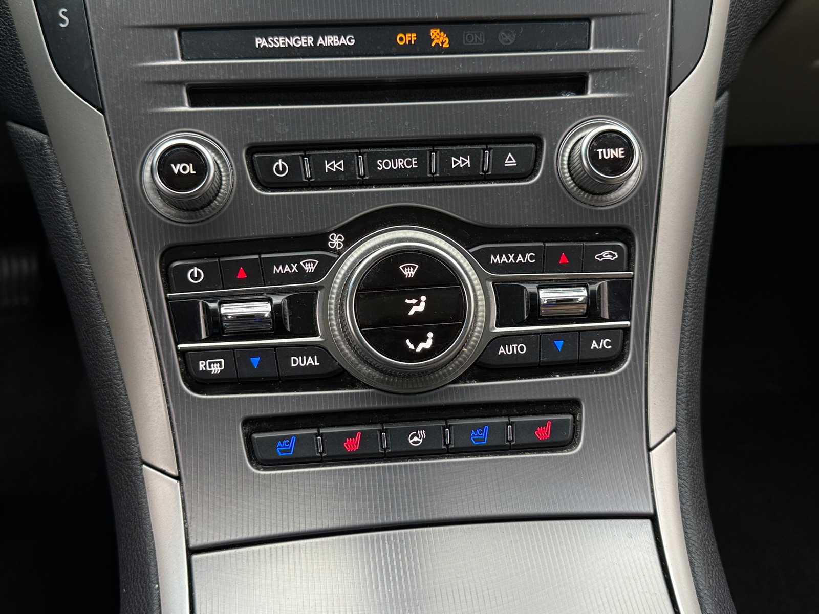 Thumbnail: 2017 Lincoln MKZ - 3