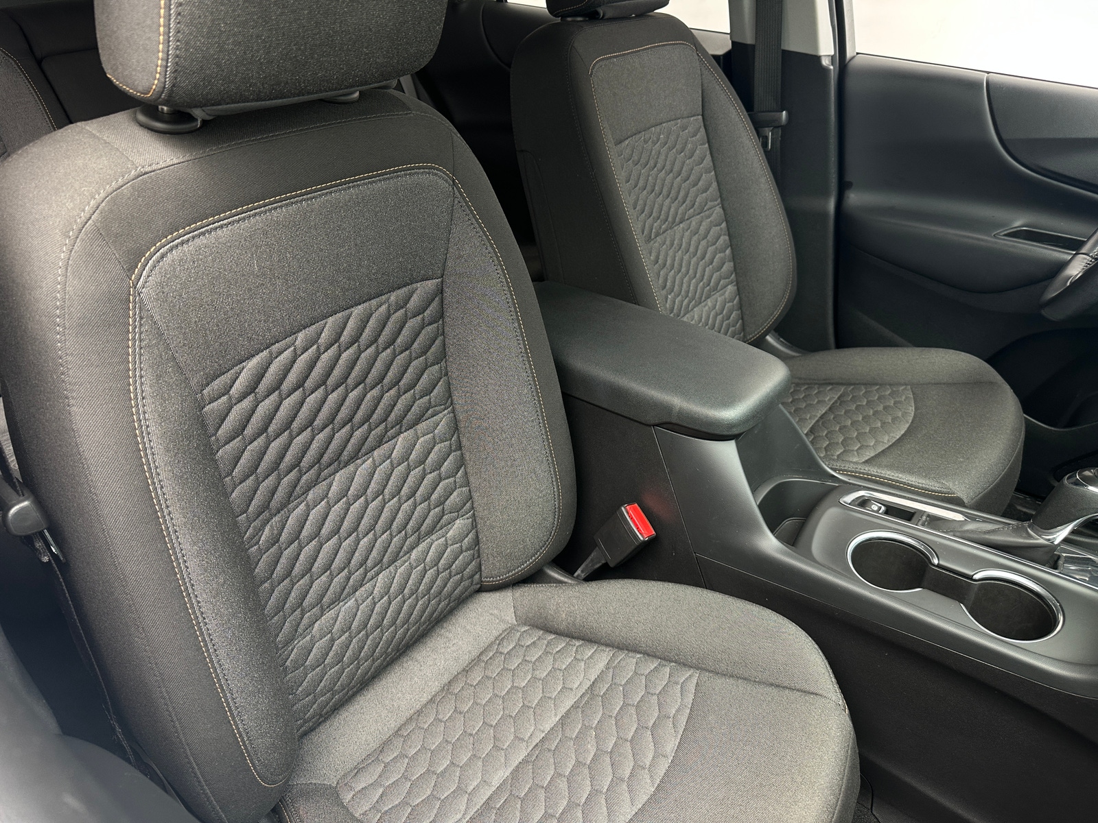 Thumbnail: 2021 Chevrolet Equinox - 2