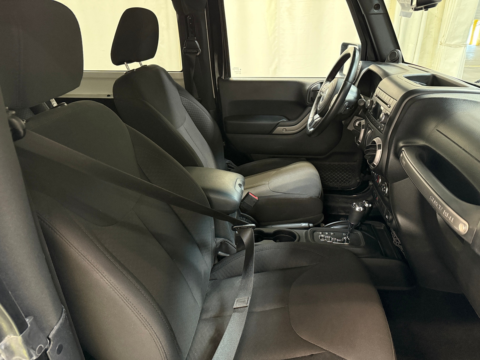 Thumbnail: 2014 Jeep Wrangler - 2