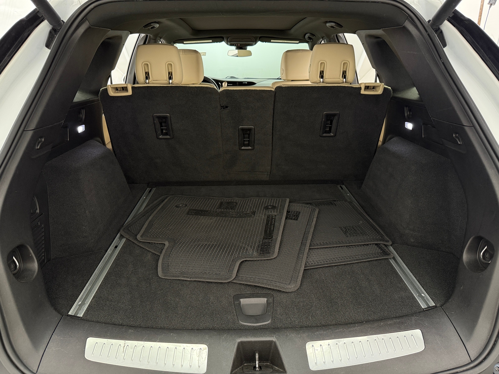 Thumbnail: 2019 Cadillac XT5 - 6
