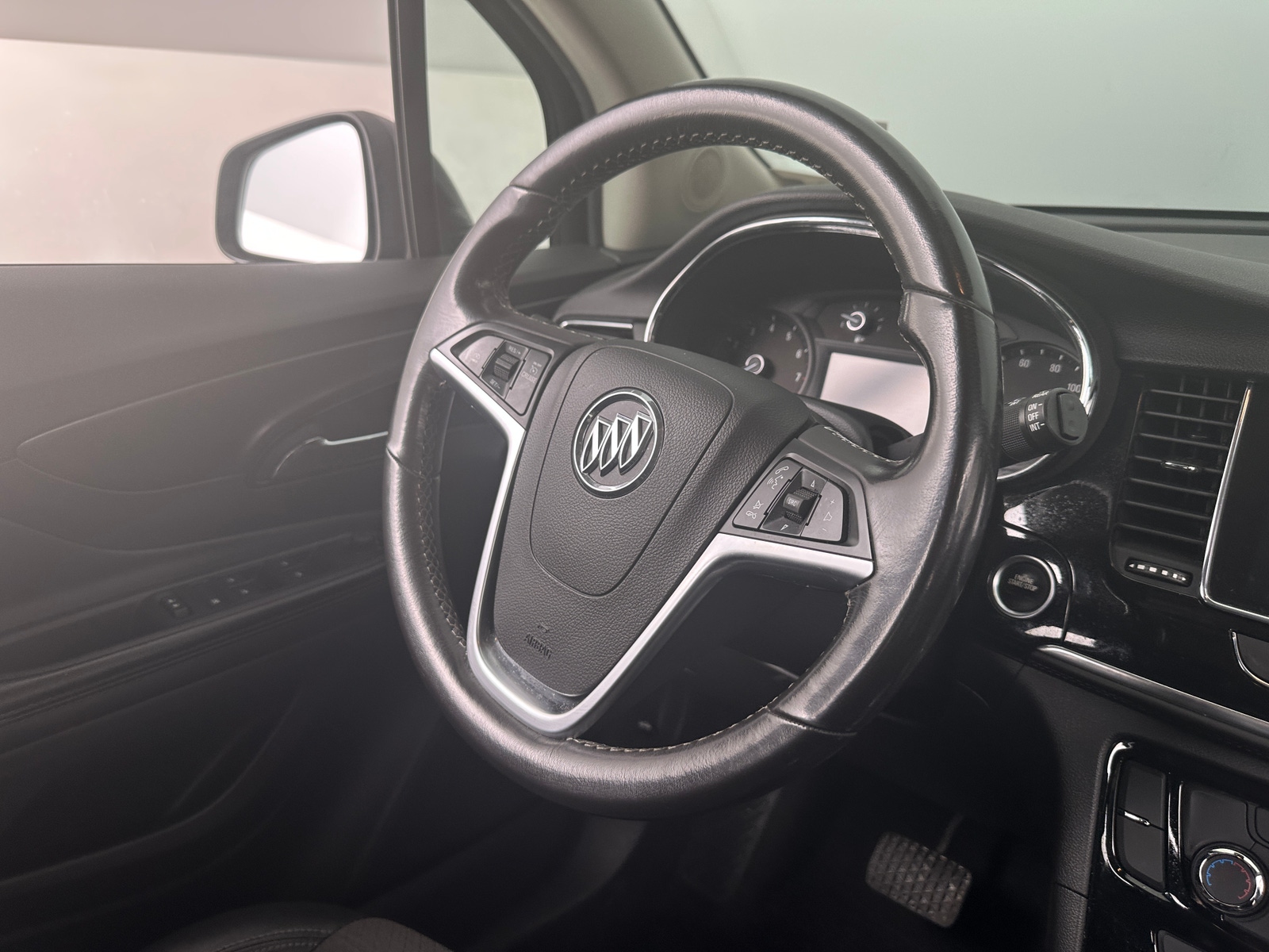 Thumbnail: 2021 Buick Encore - 4