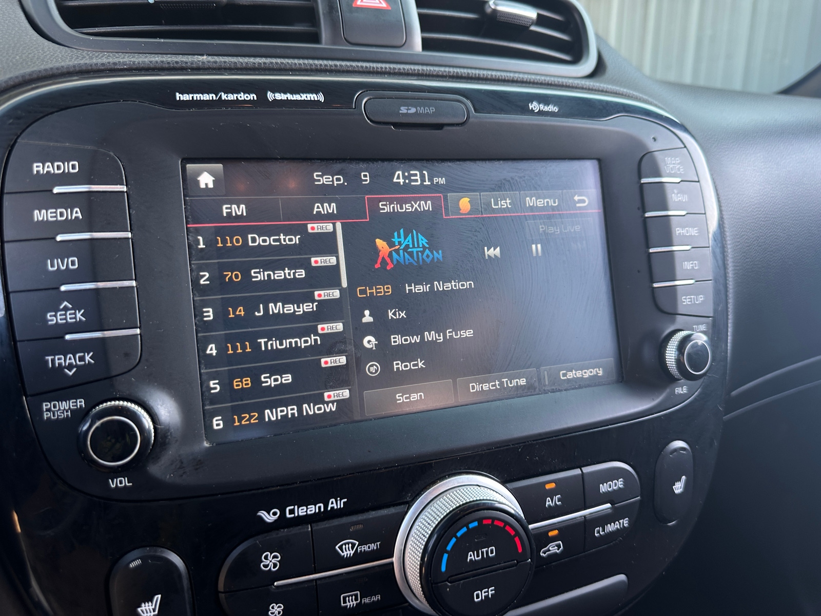 Thumbnail: 2017 Kia Soul - 4