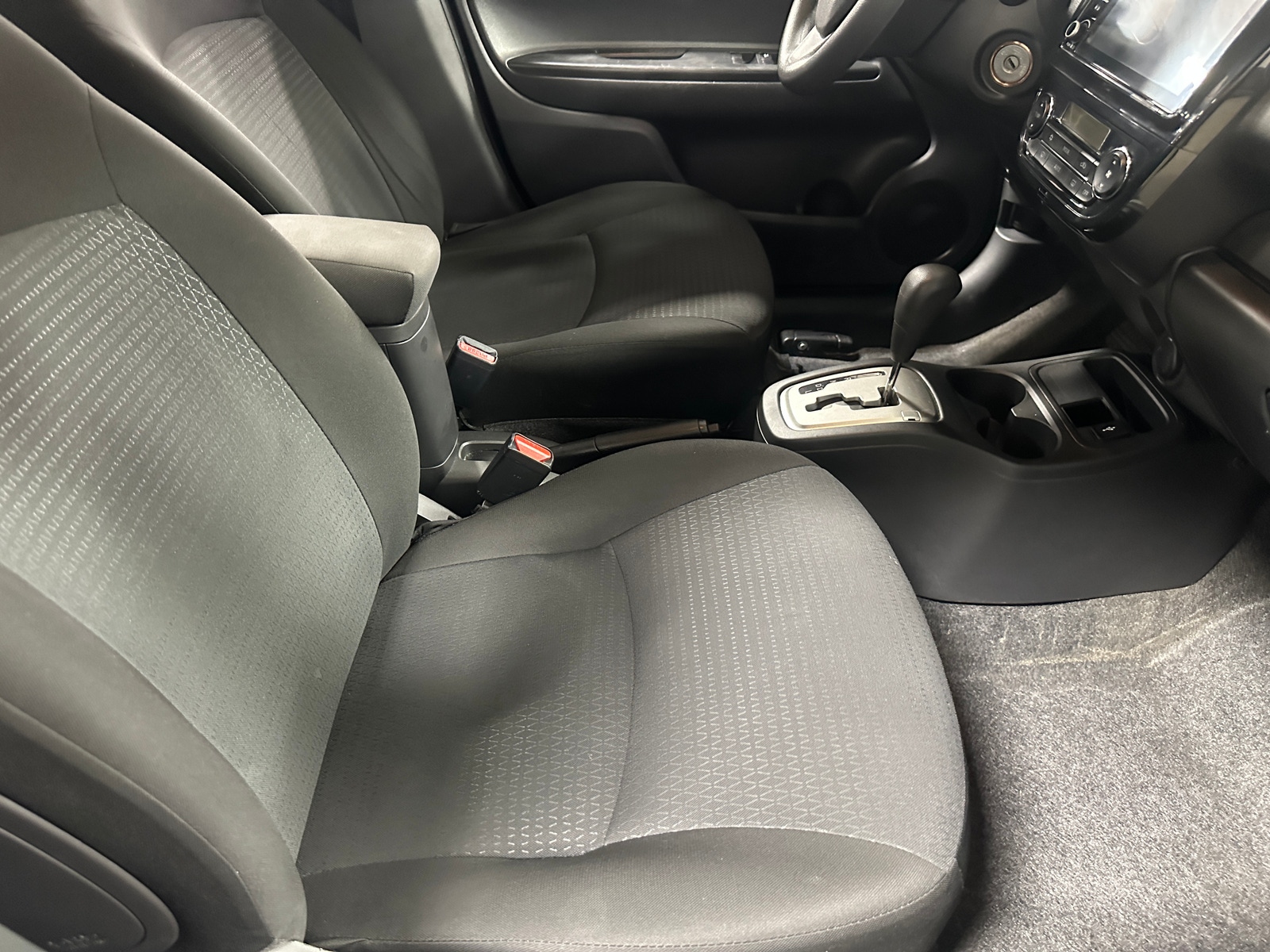 Thumbnail: 2022 Mitsubishi Mirage G4 - 2