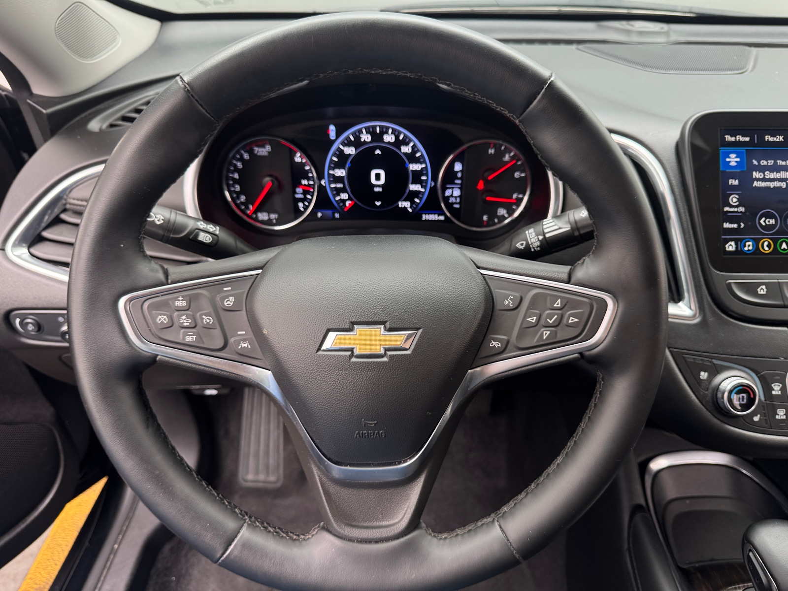 Thumbnail: 2024 Chevrolet Malibu - 4
