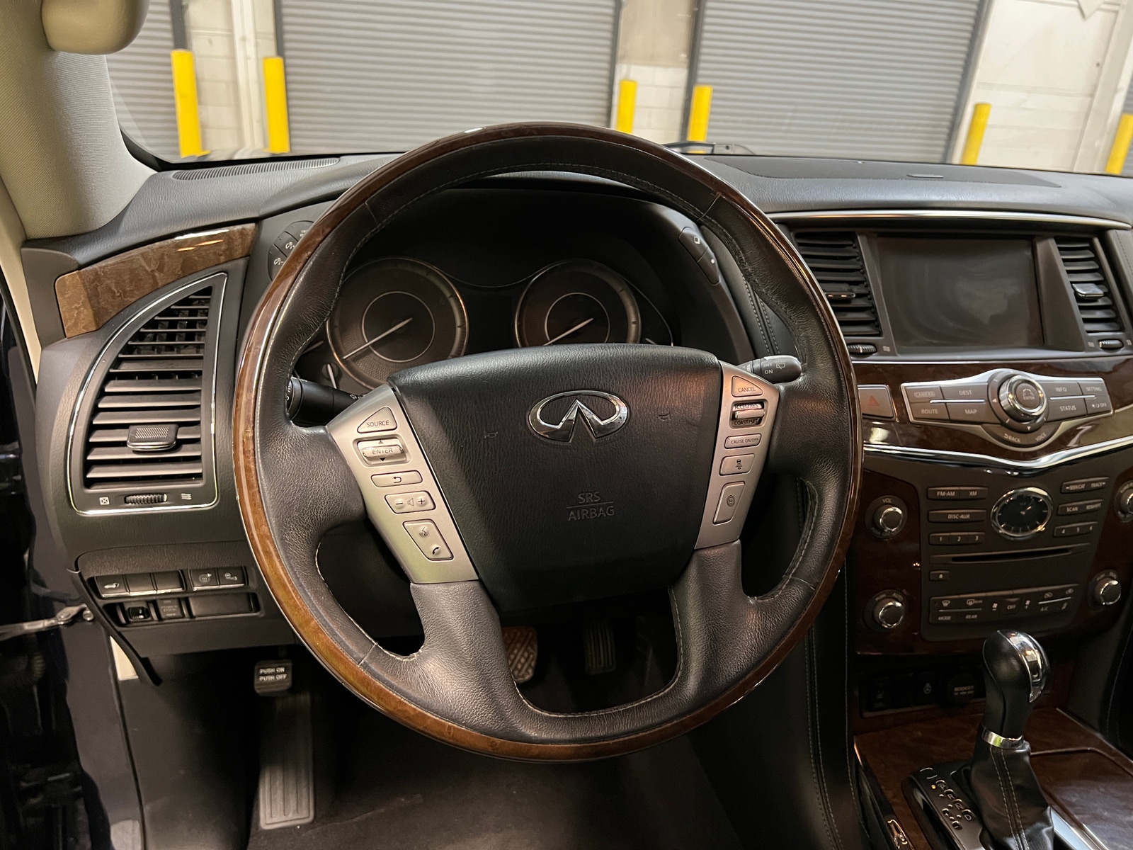 Thumbnail: 2017 INFINITI QX80 - 4