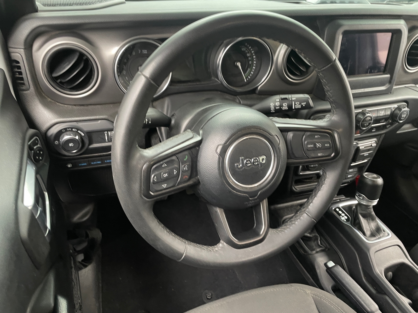 Thumbnail: 2023 Jeep Wrangler - 5