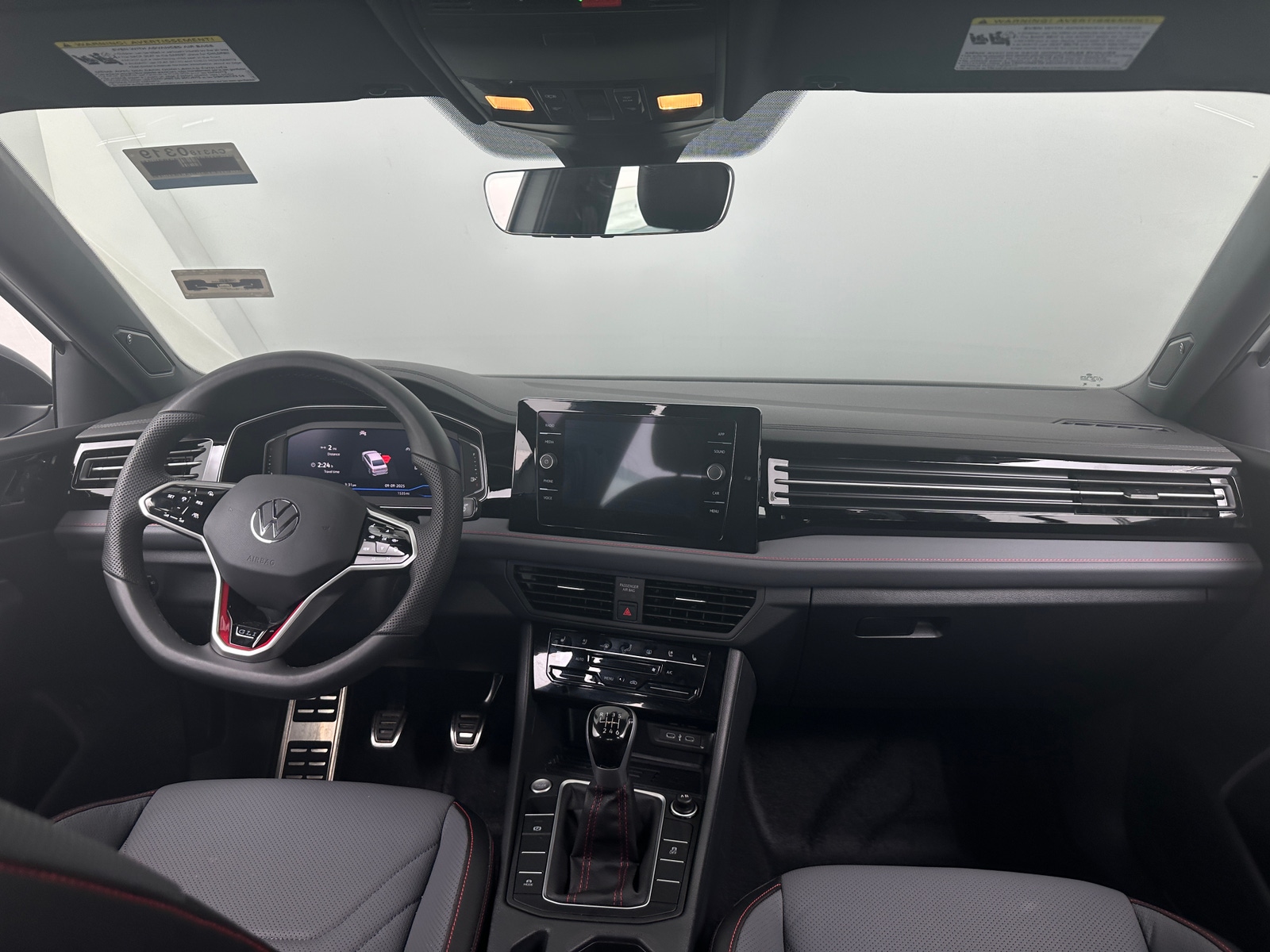 Thumbnail: 2025 Volkswagen Jetta - 2