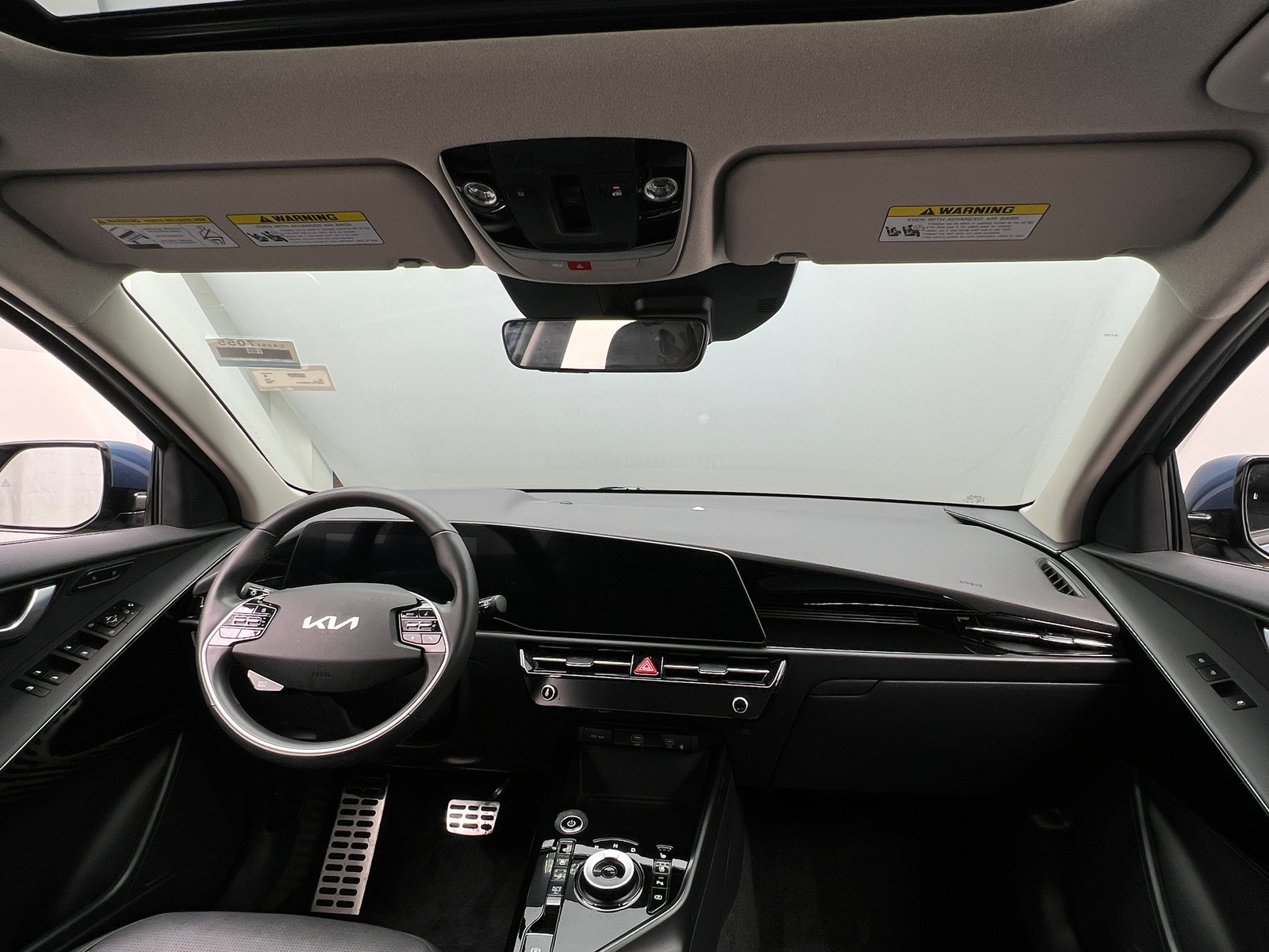 Thumbnail: 2023 Kia Niro - 2