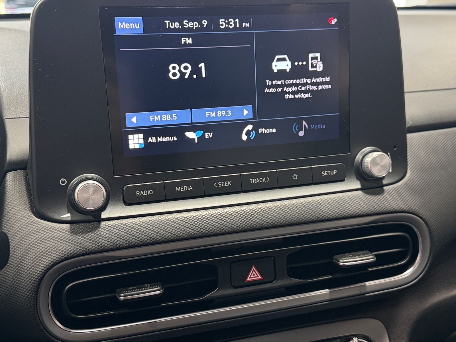Thumbnail: 2022 Hyundai Kona - 4