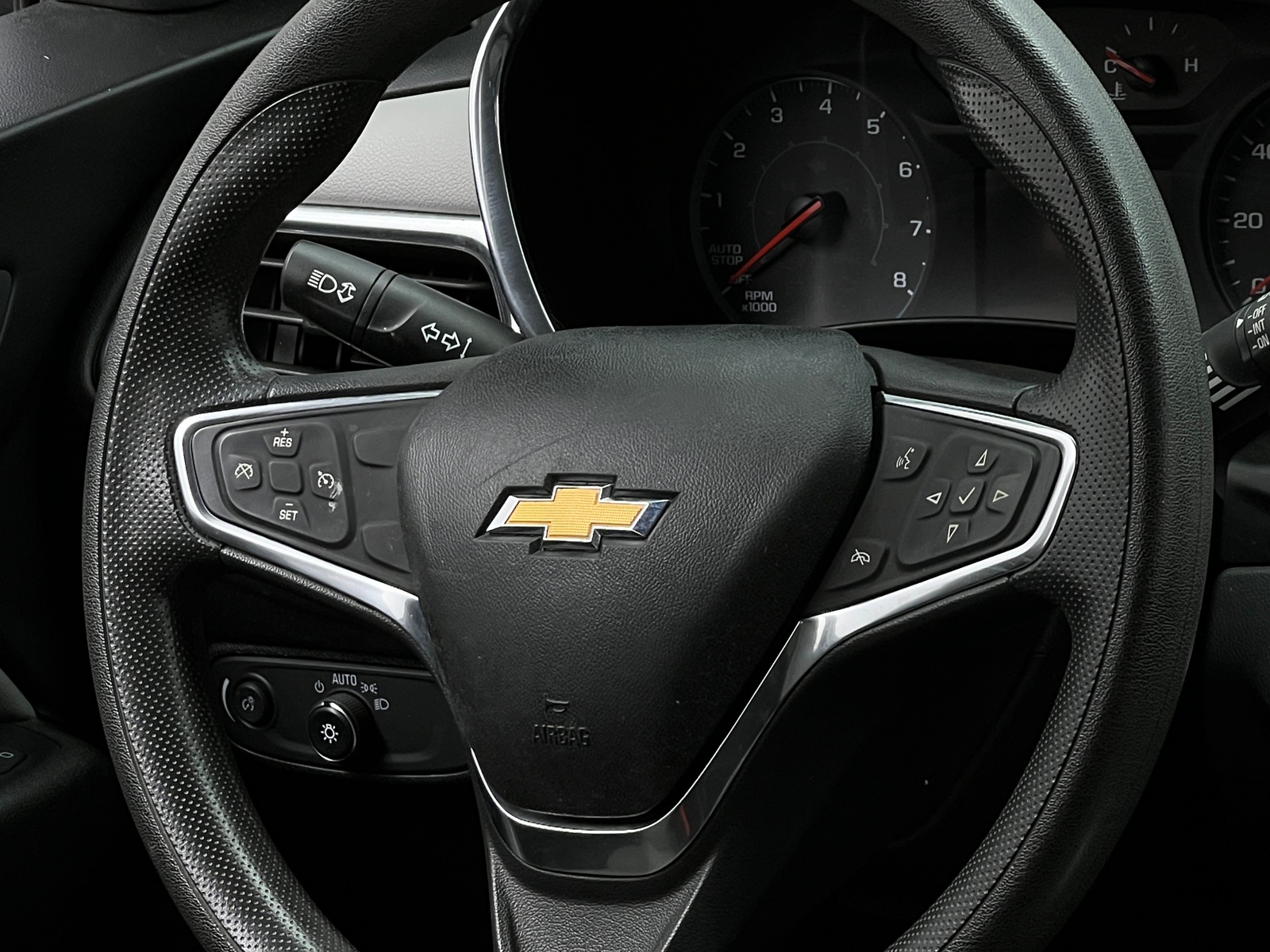 Thumbnail: 2019 Chevrolet Equinox - 5