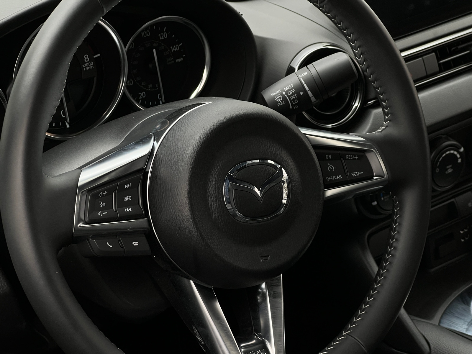 Thumbnail: 2023 Mazda MX-5 Miata - 5