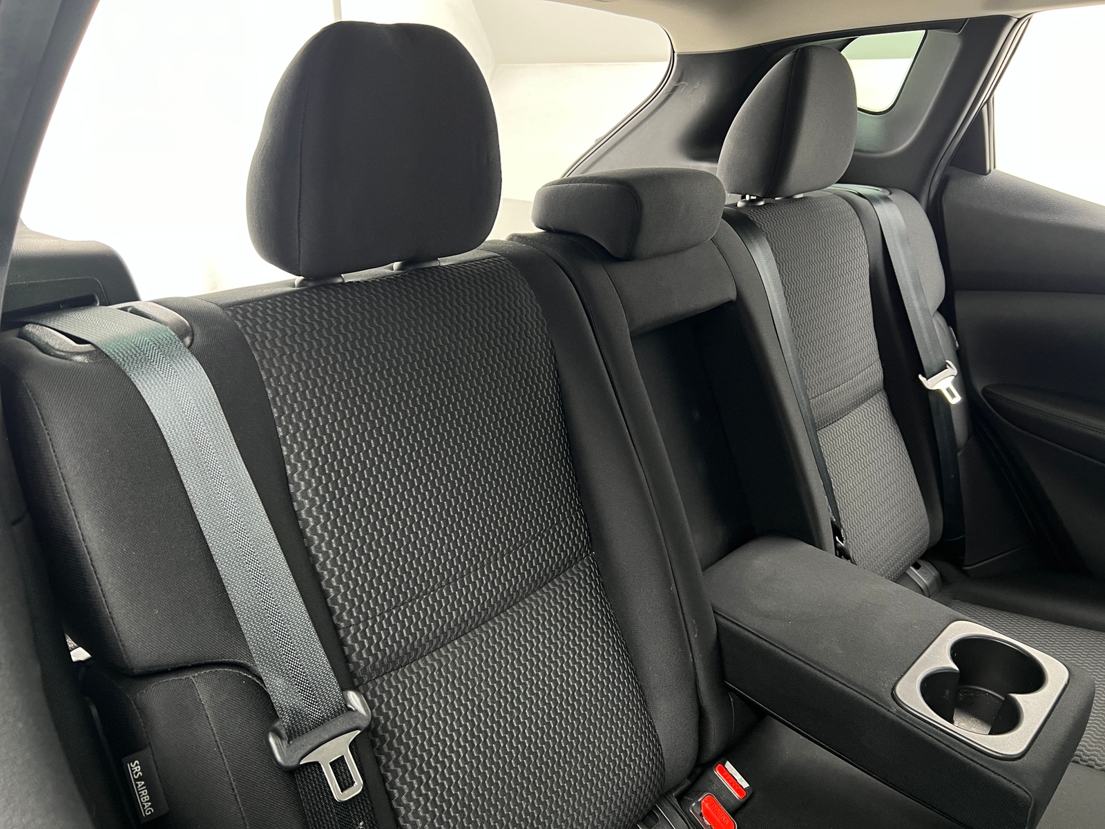 Thumbnail: 2021 Nissan Rogue Sport - 6