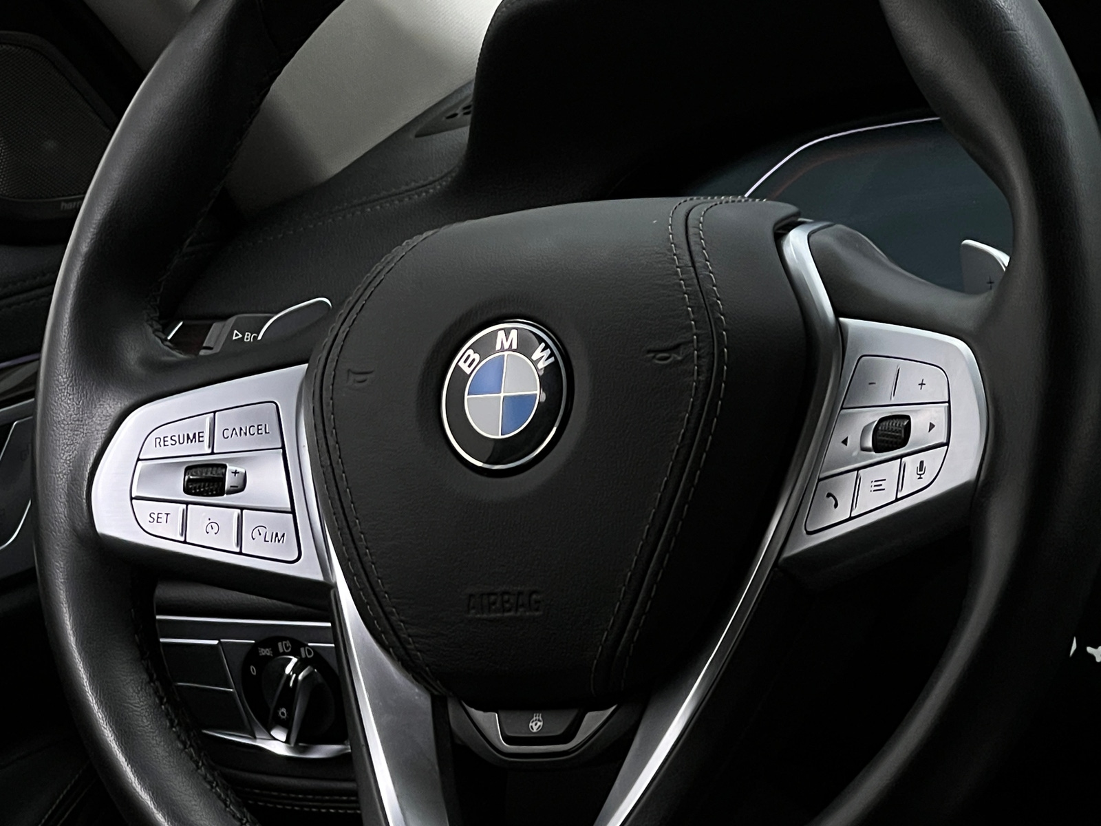Thumbnail: 2020 BMW 7 Series - 4