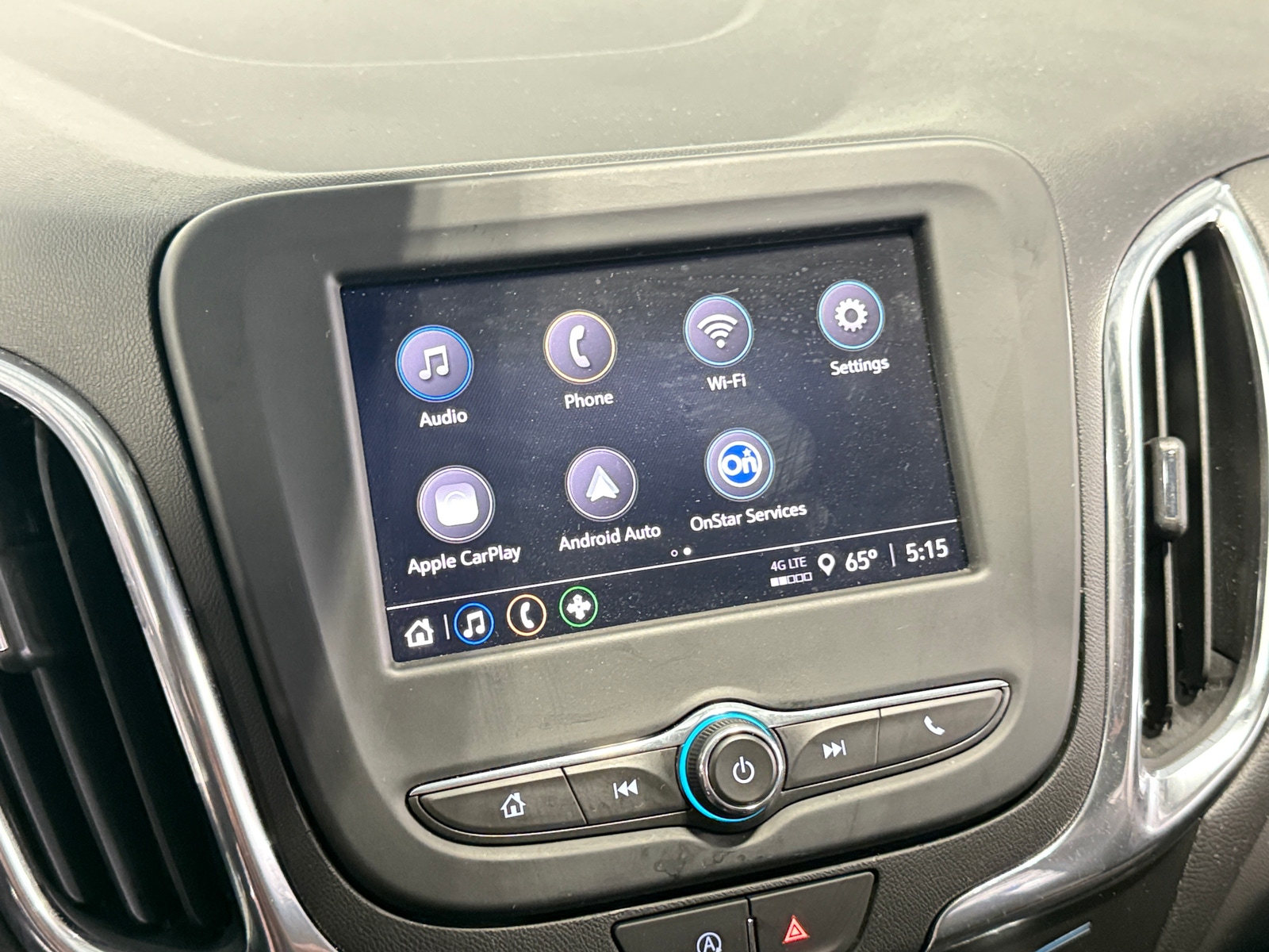 Thumbnail: 2023 Chevrolet Equinox - 4