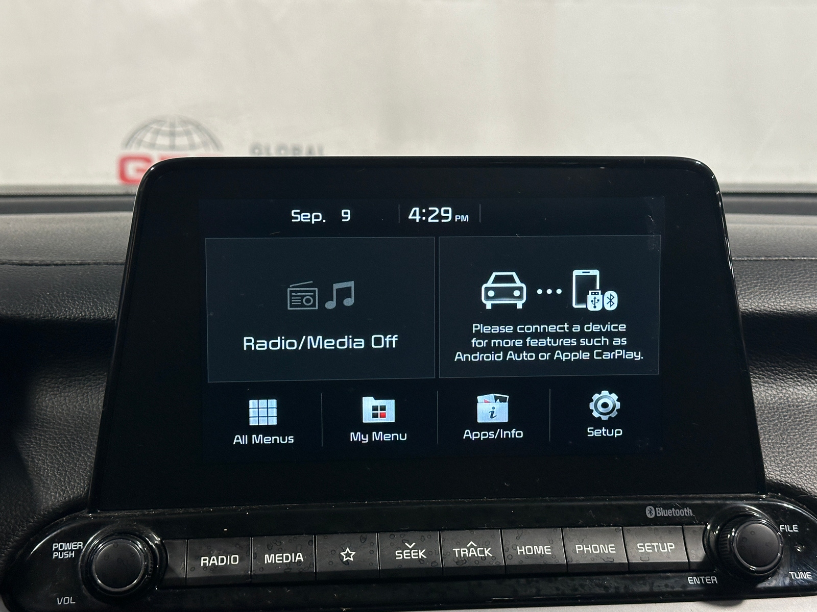 Thumbnail: 2021 Kia Forte - 4