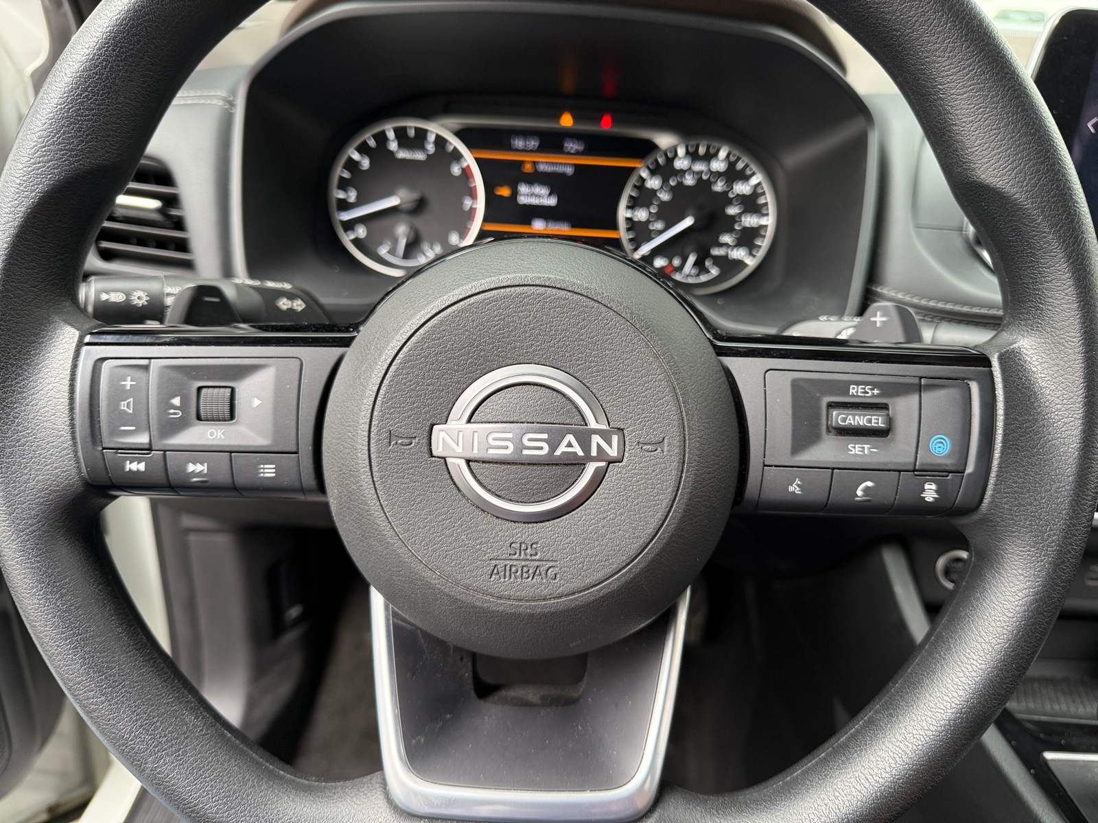 Thumbnail: 2023 Nissan Rogue - 5