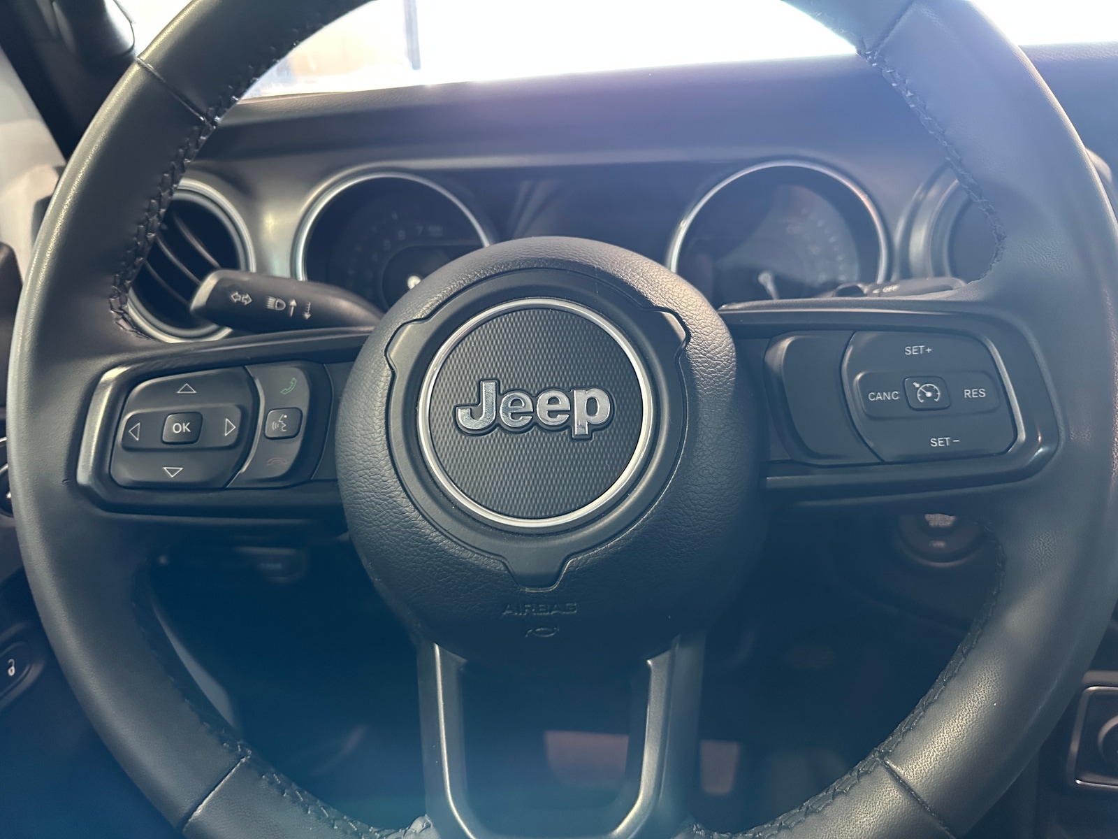 Thumbnail: 2023 Jeep Wrangler - 5