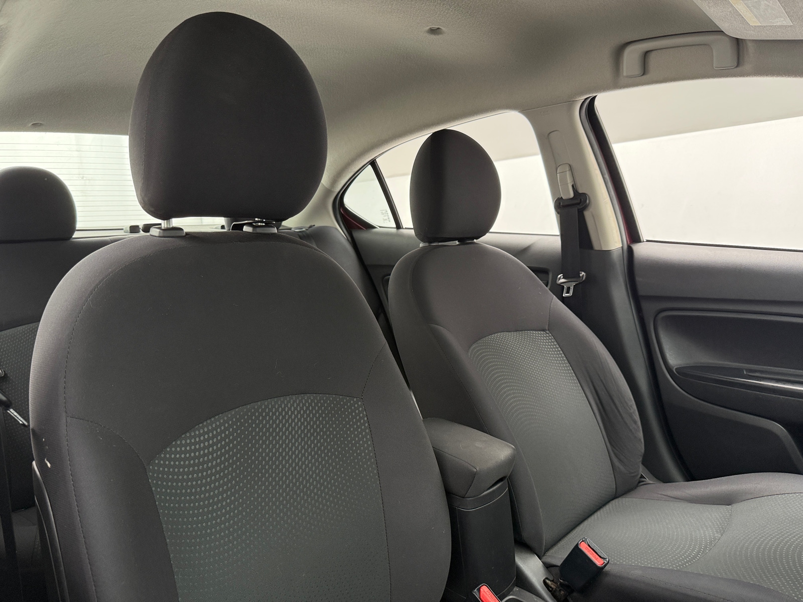 Thumbnail: 2019 Mitsubishi Mirage G4 - 2