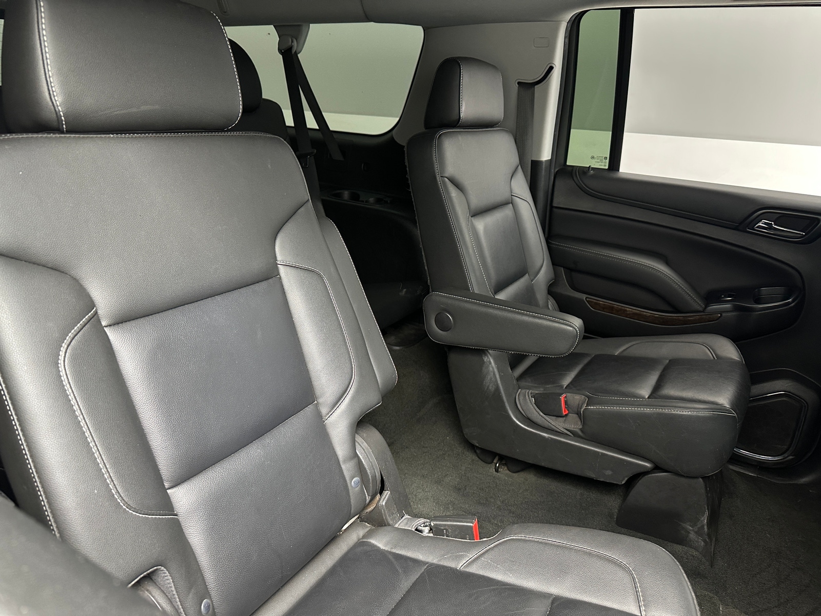 Thumbnail: 2018 Chevrolet Suburban - 5